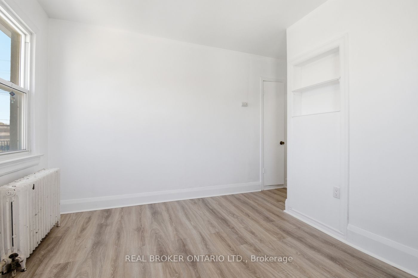 Listing 13401 Image
