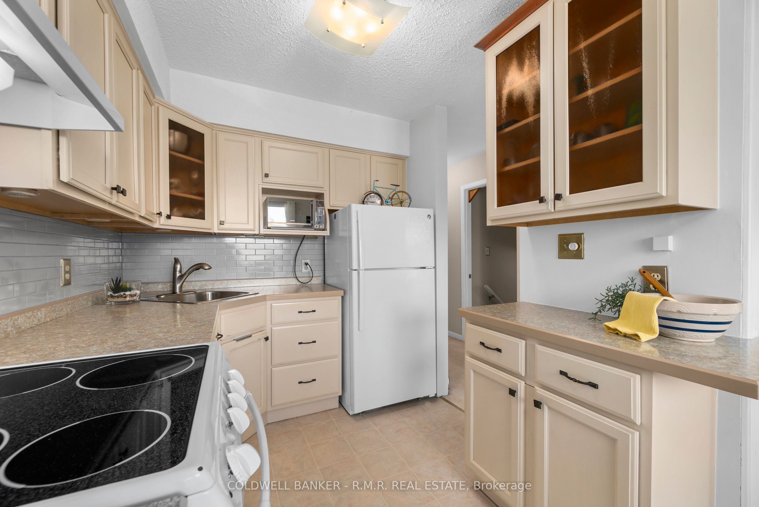 Listing 13599 Image