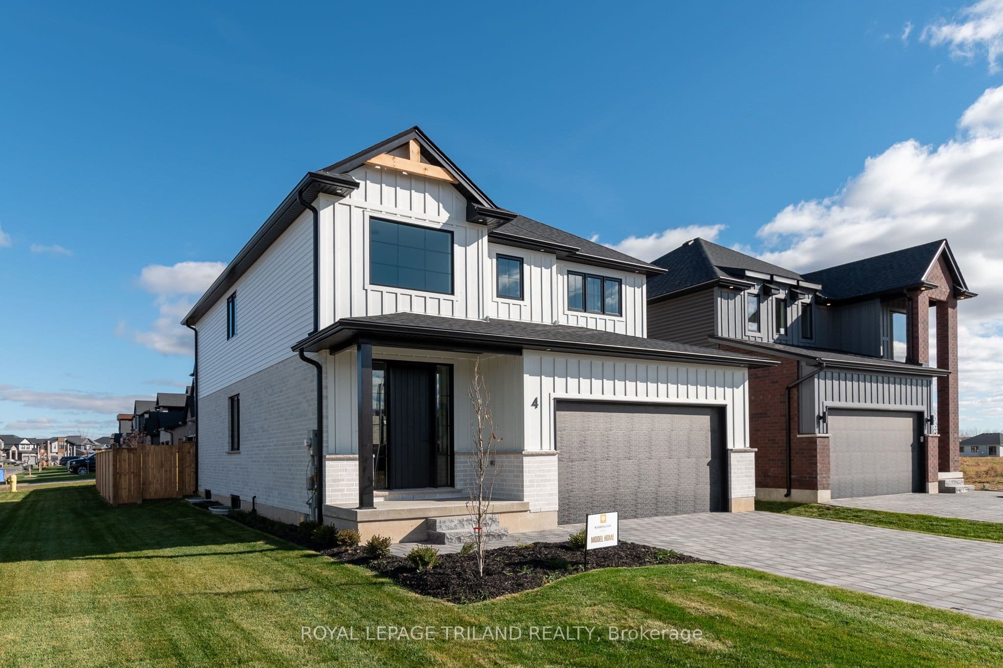 Listing 1998 Image