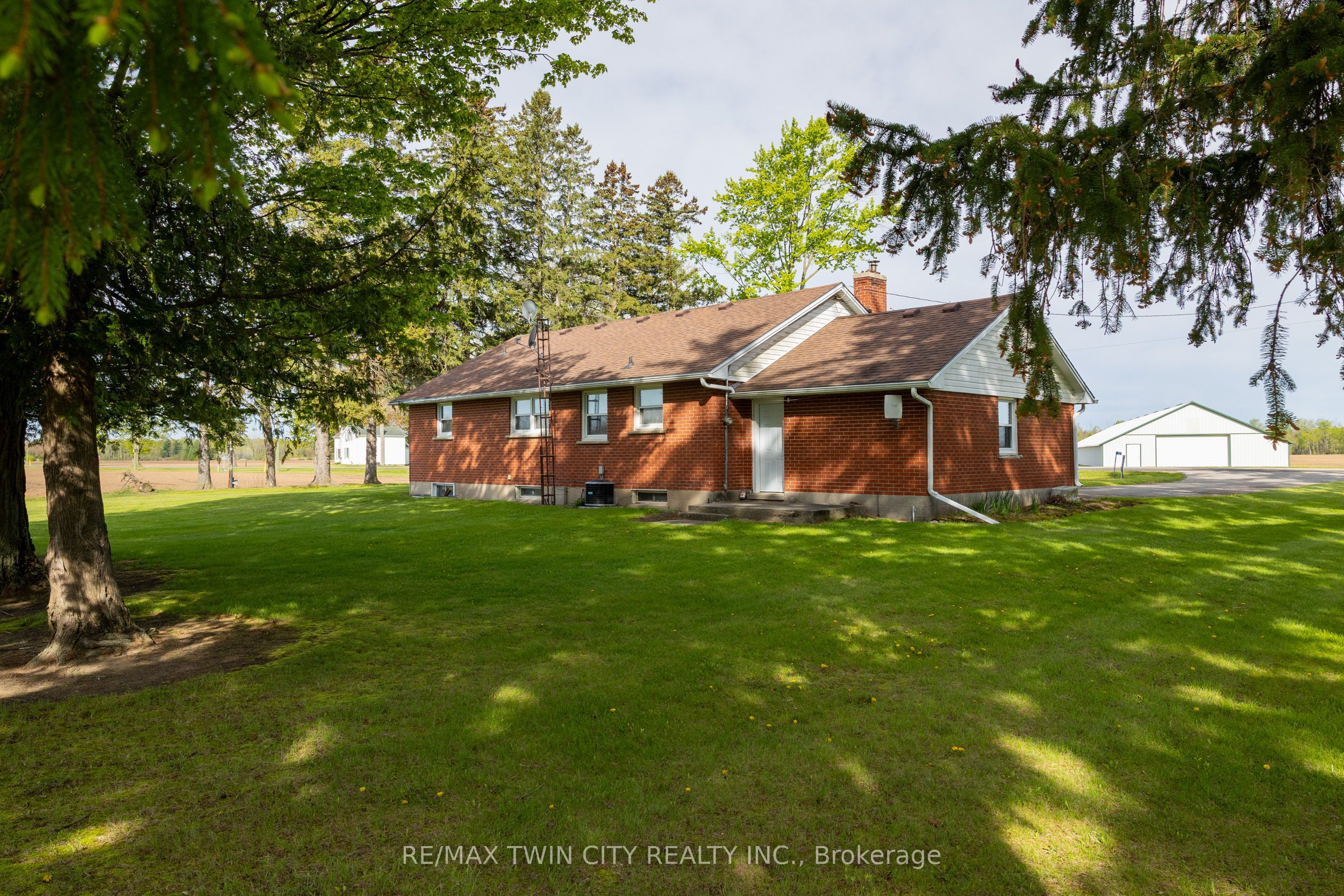Listing 13524 Image
