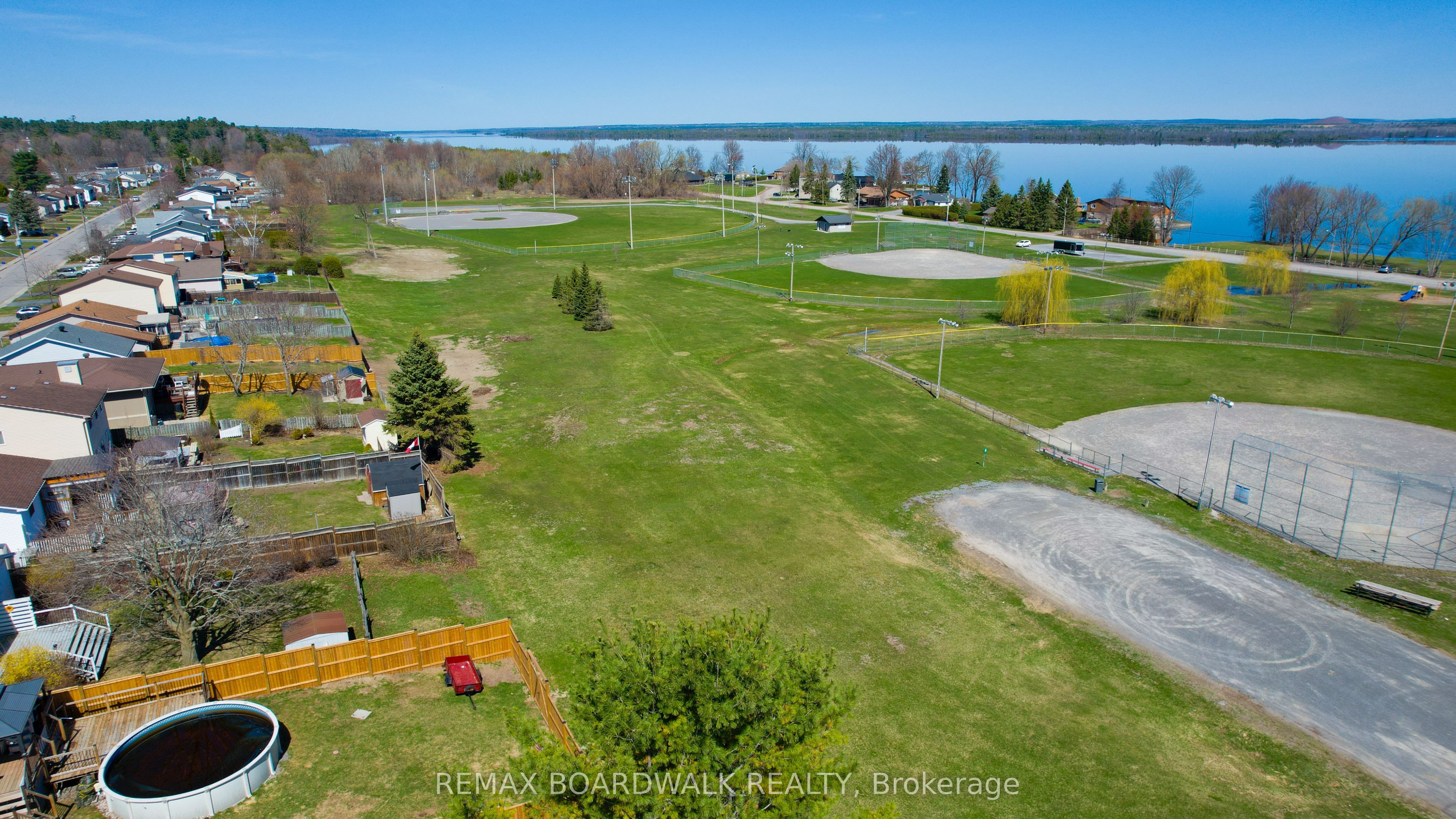 Listing 9870 Image