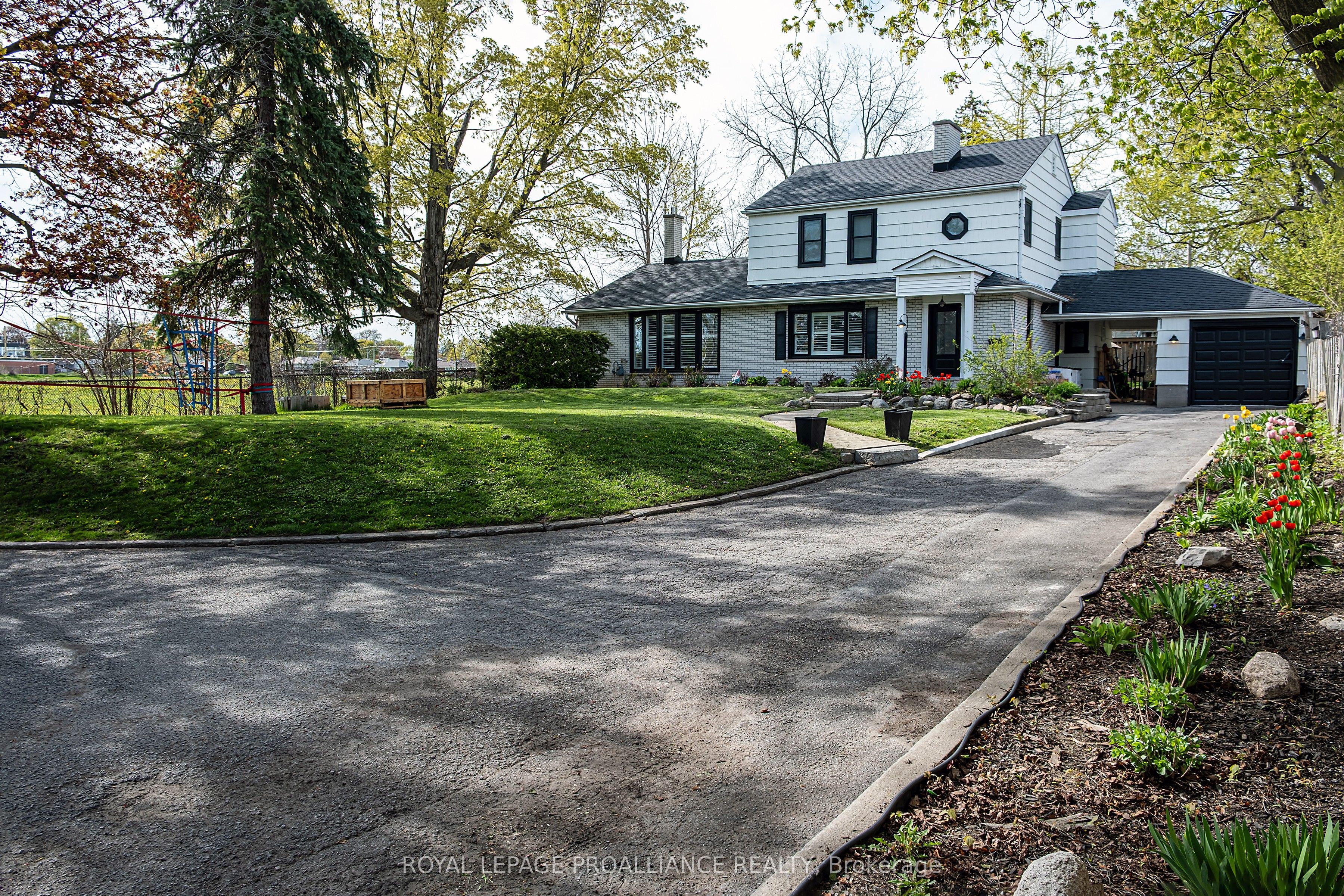 Listing 8748 Image