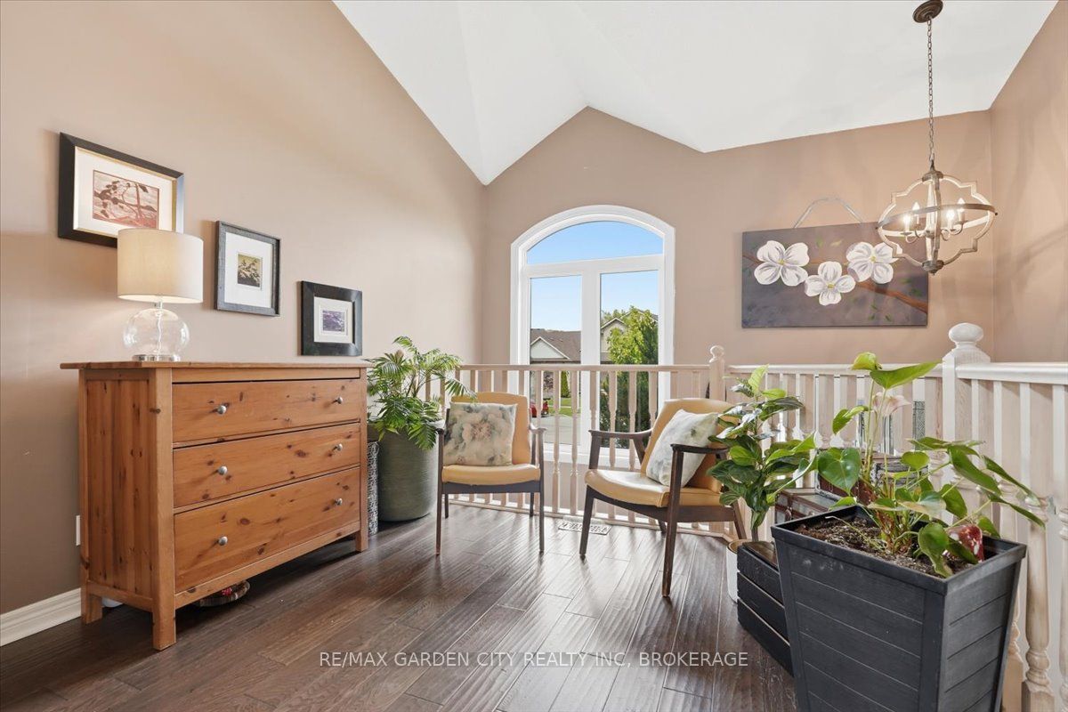 Listing 12904 Image