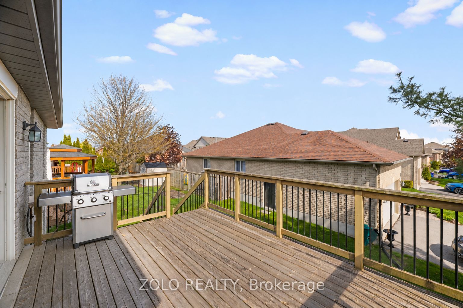Listing 5525 Image
