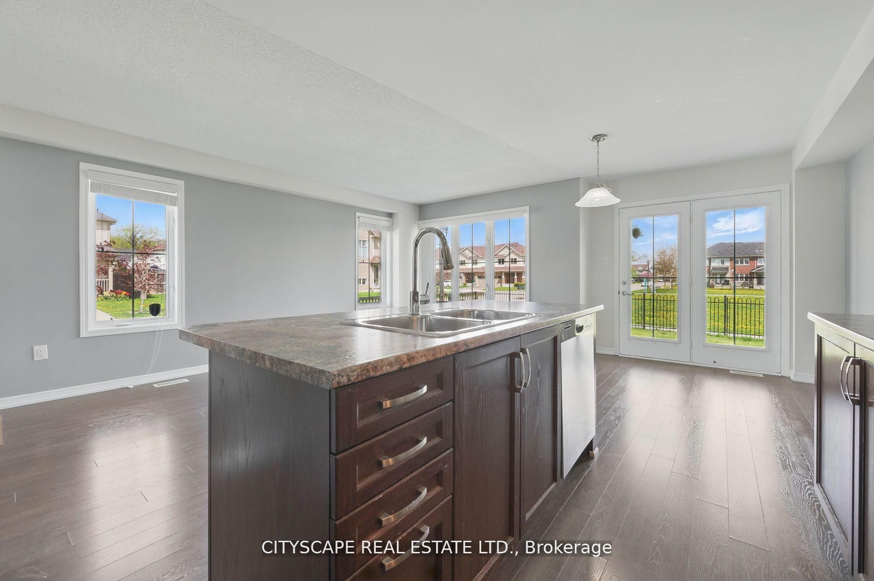 Listing 6049 Image