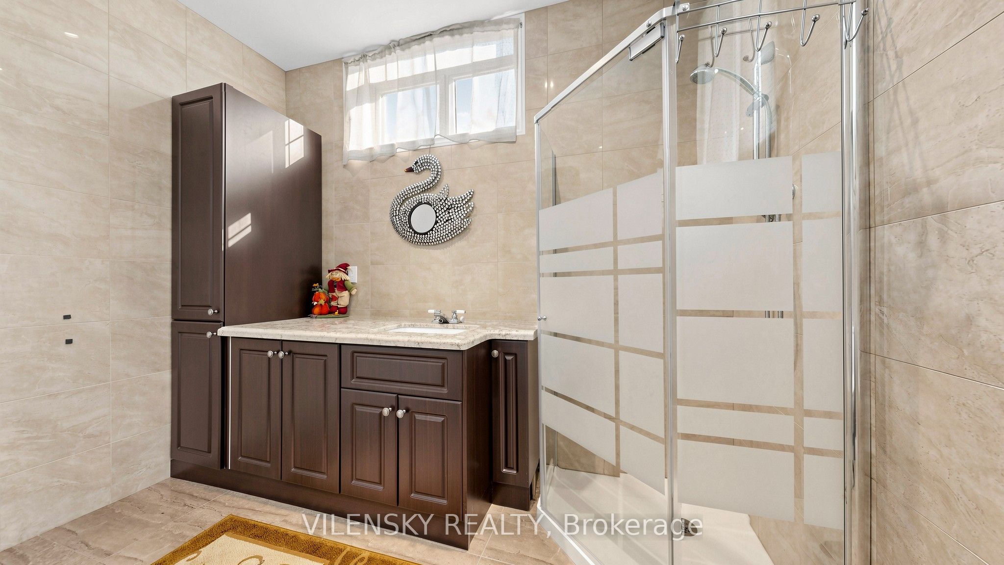 Listing 7779 Image