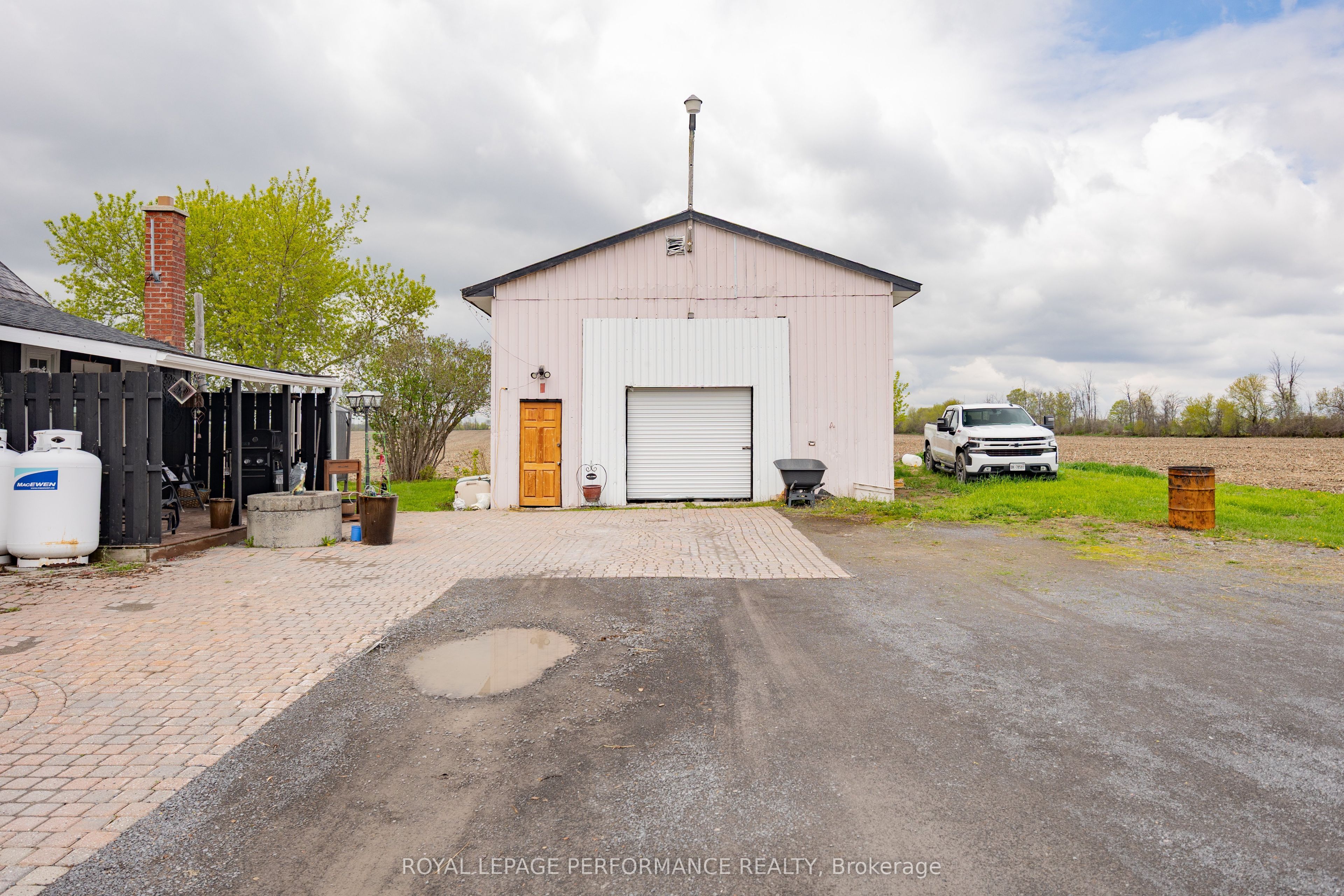 Listing 9511 Image