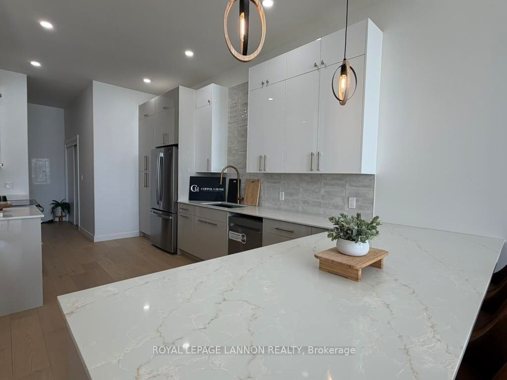 Listing 90377 Image