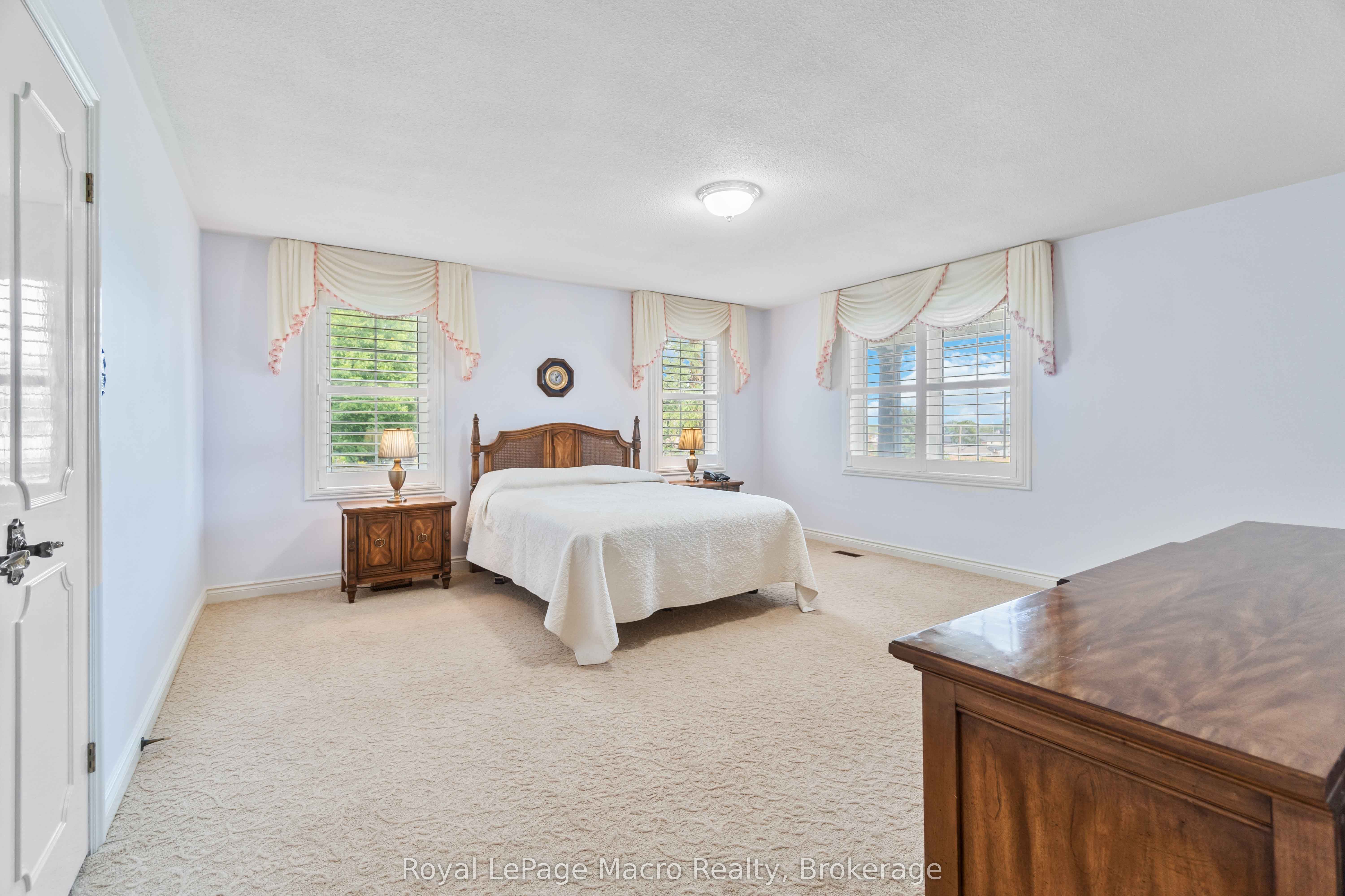 Listing 33190 Image