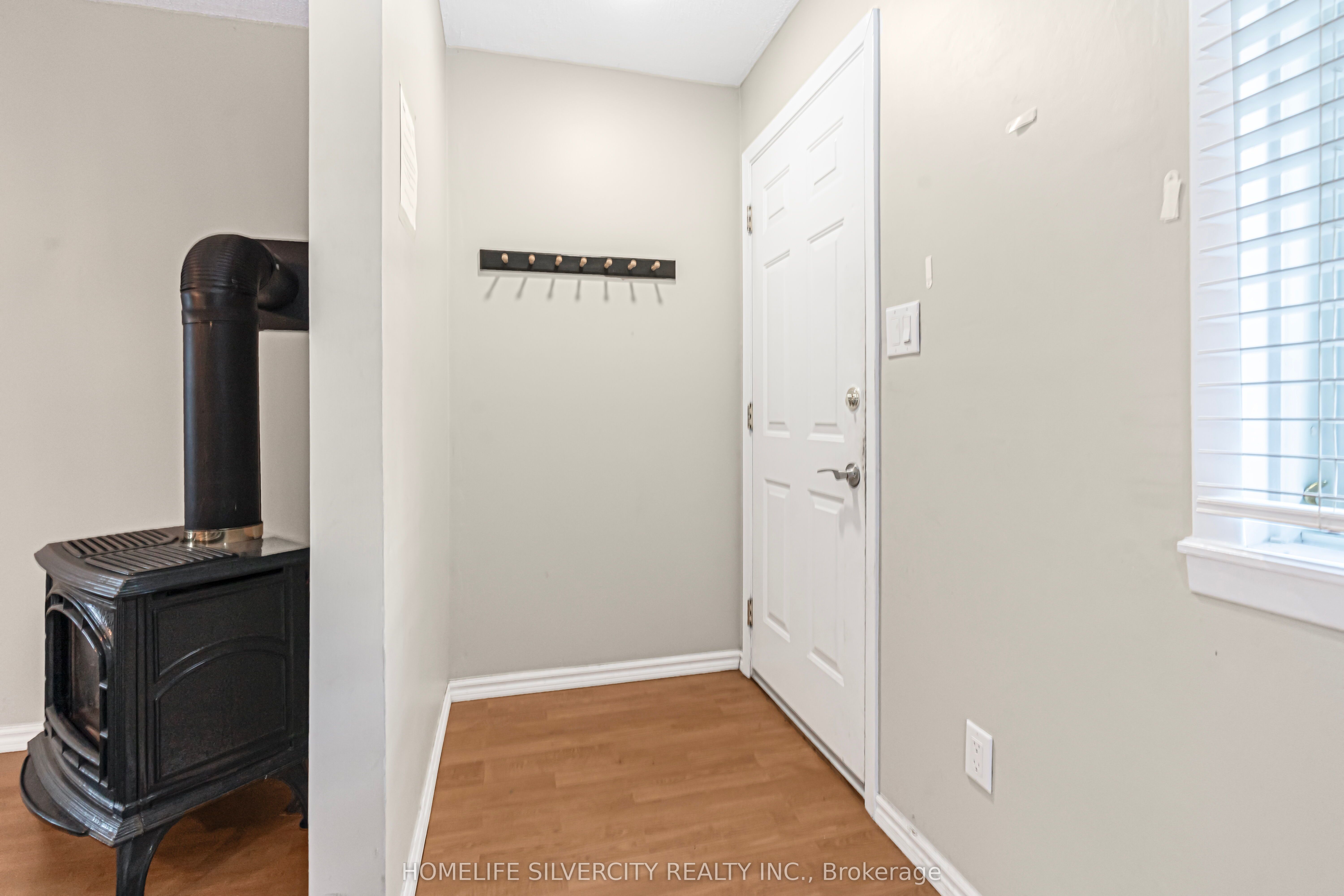 Listing 38359 Image