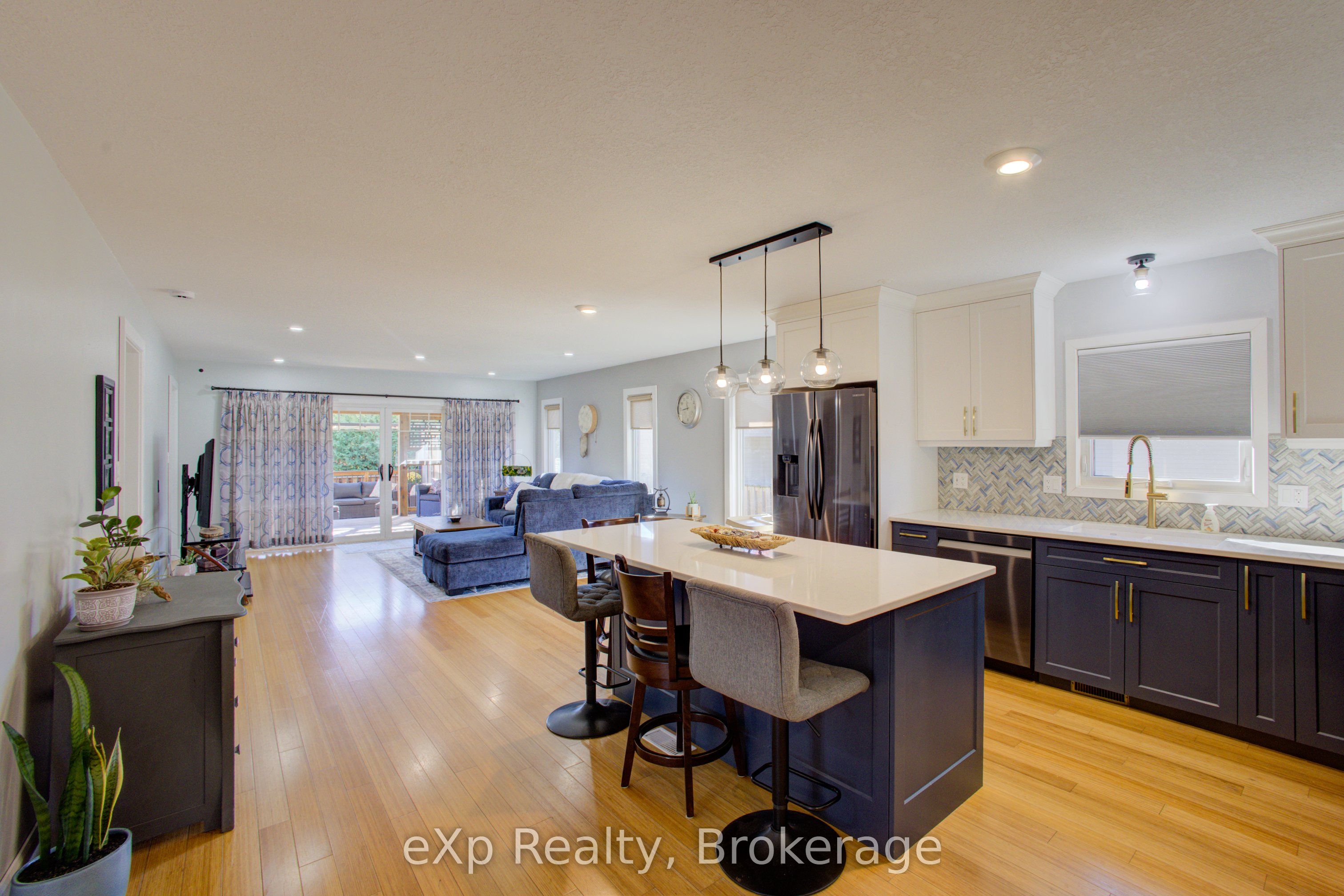 Listing 61280 Image