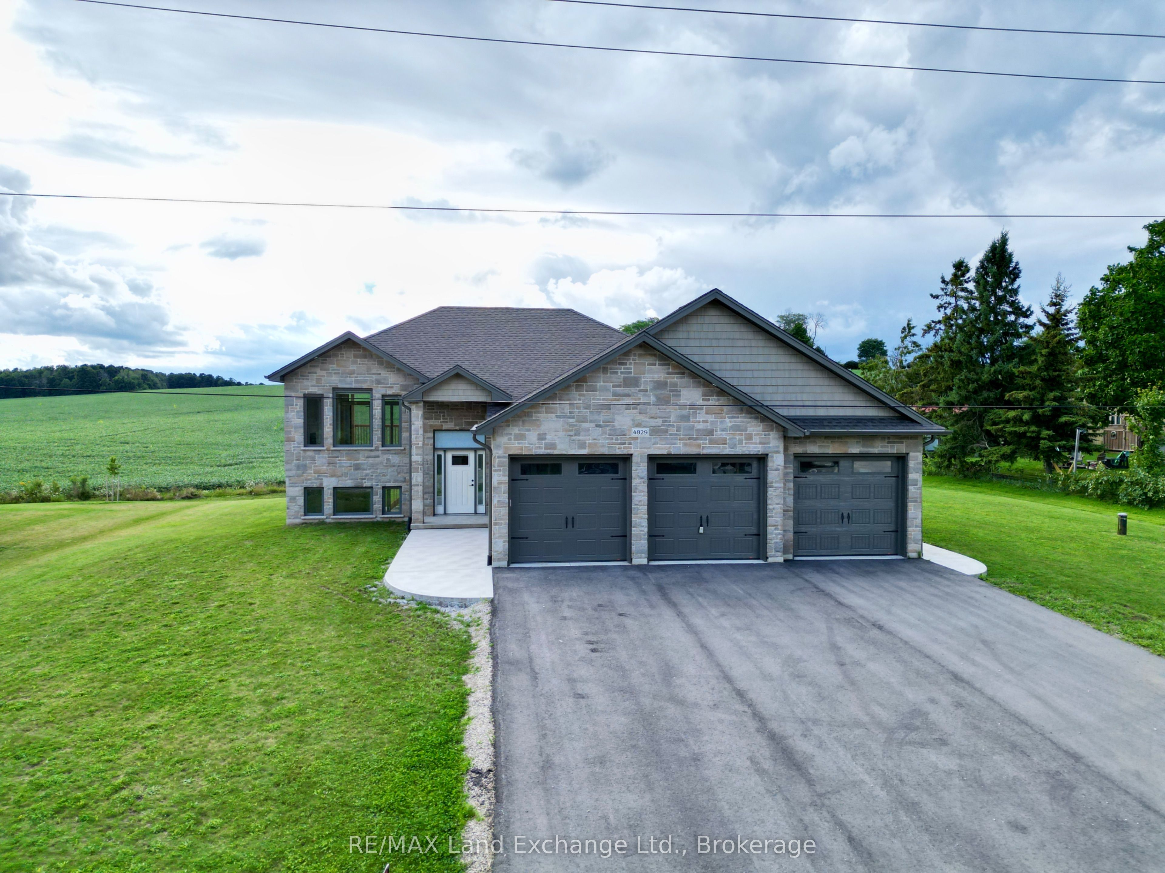 Listing 240972 Image