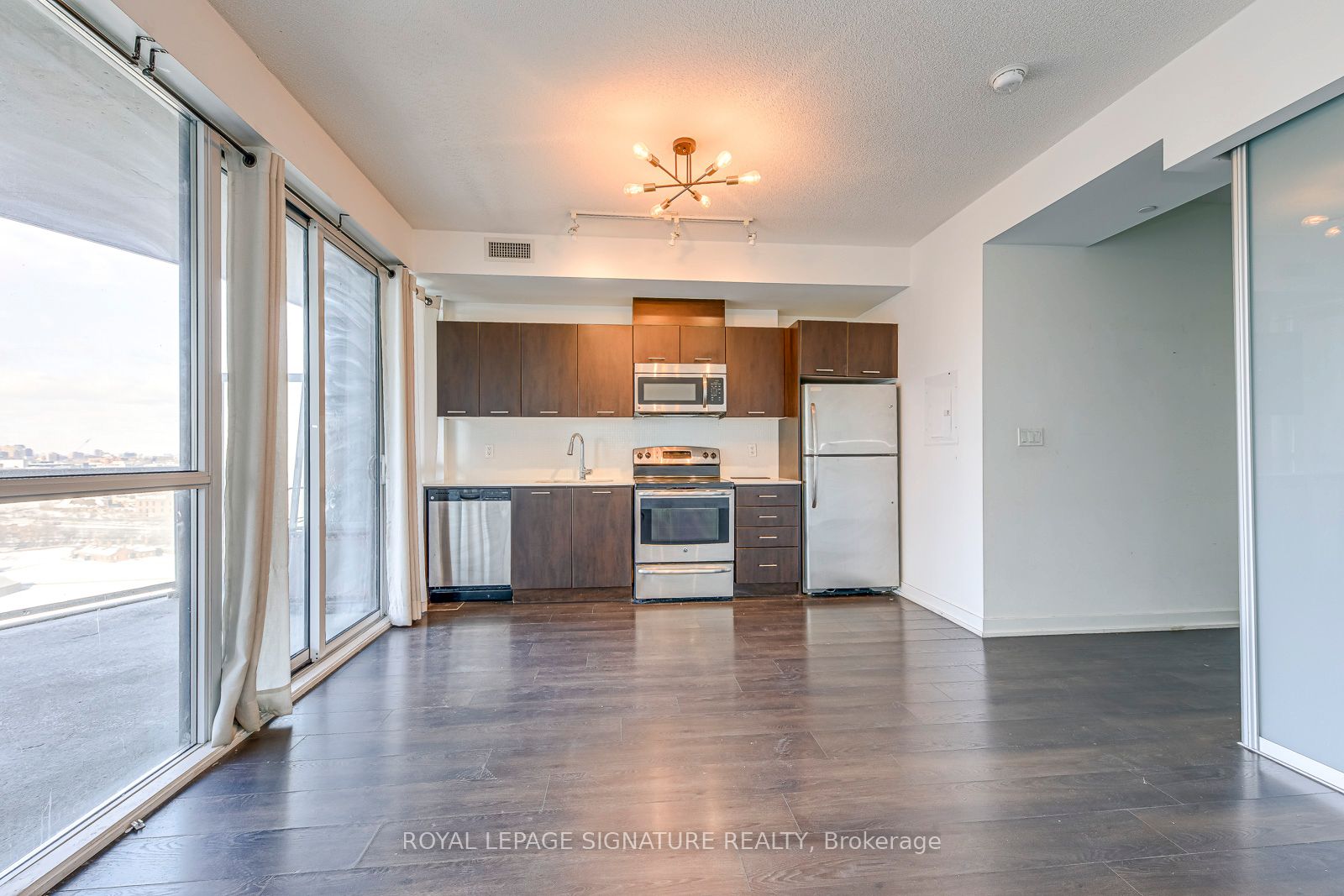 Listing 104400 Image