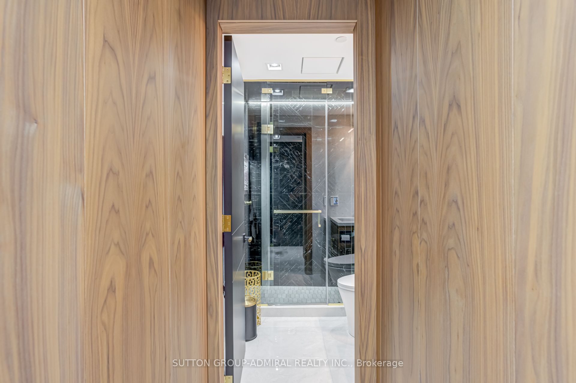 Listing 261010 Image