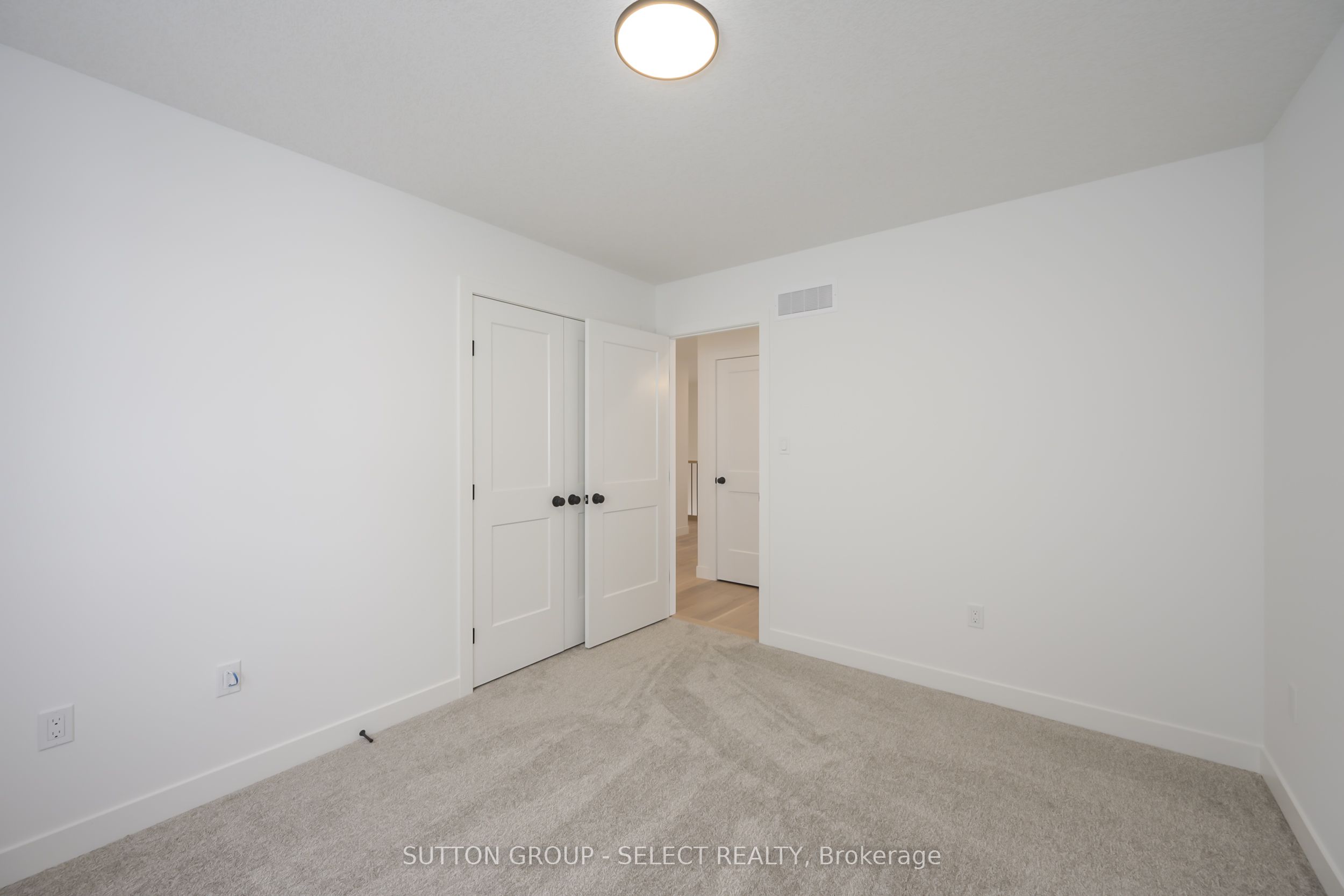 Listing 34225 Image