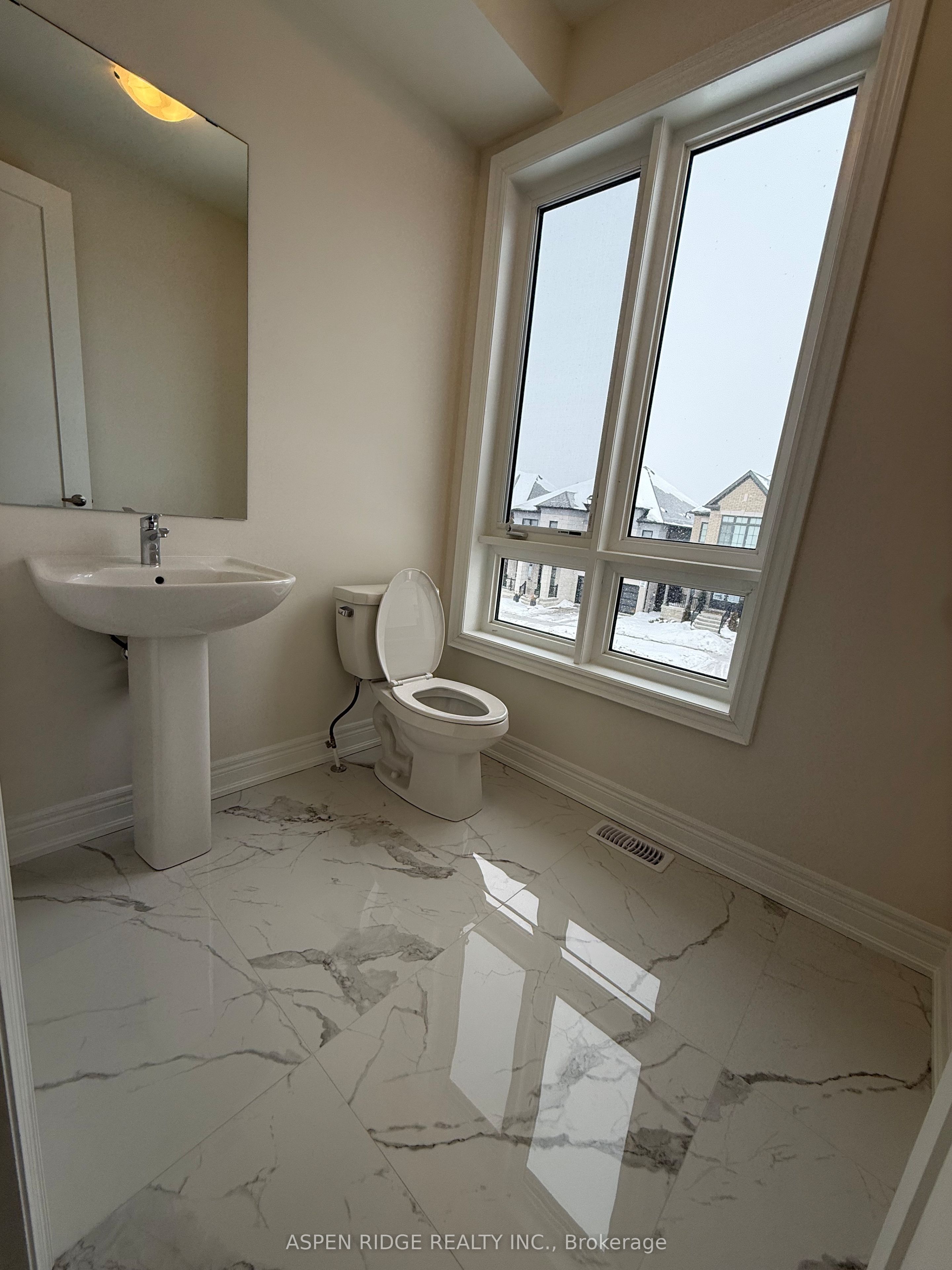 Listing 128511 Image