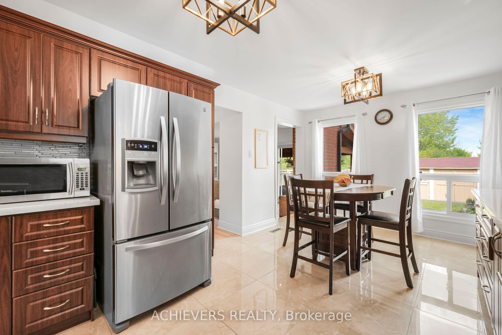 Listing 49327 Image
