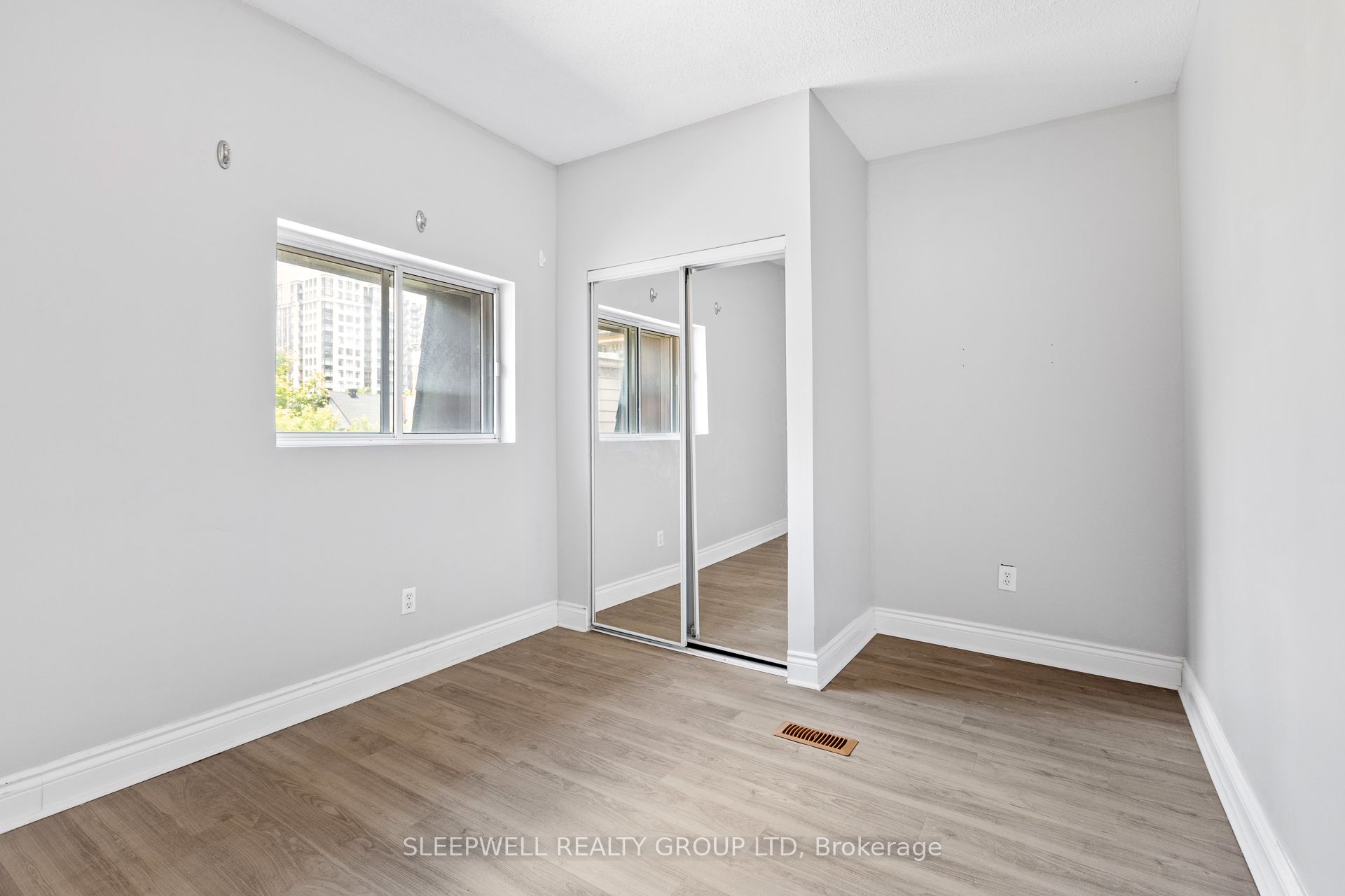 Listing 51752 Image