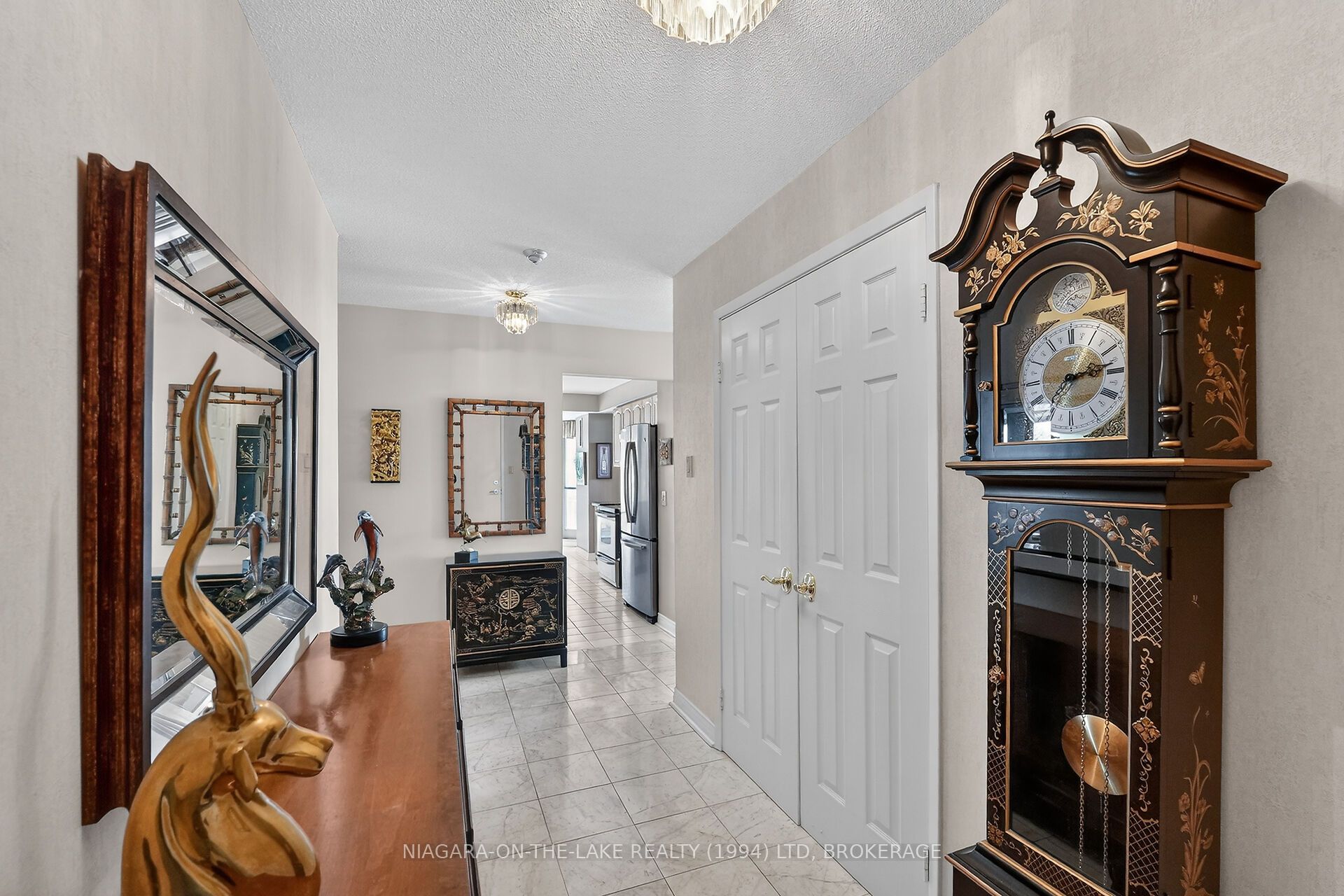 Listing 81812 Image