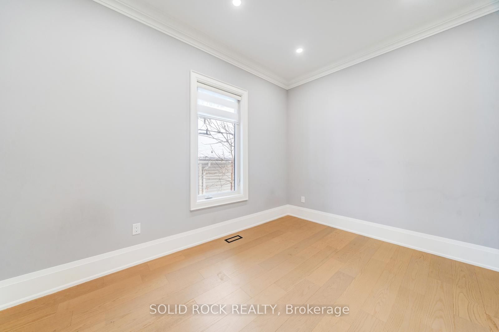 Listing 49921 Image