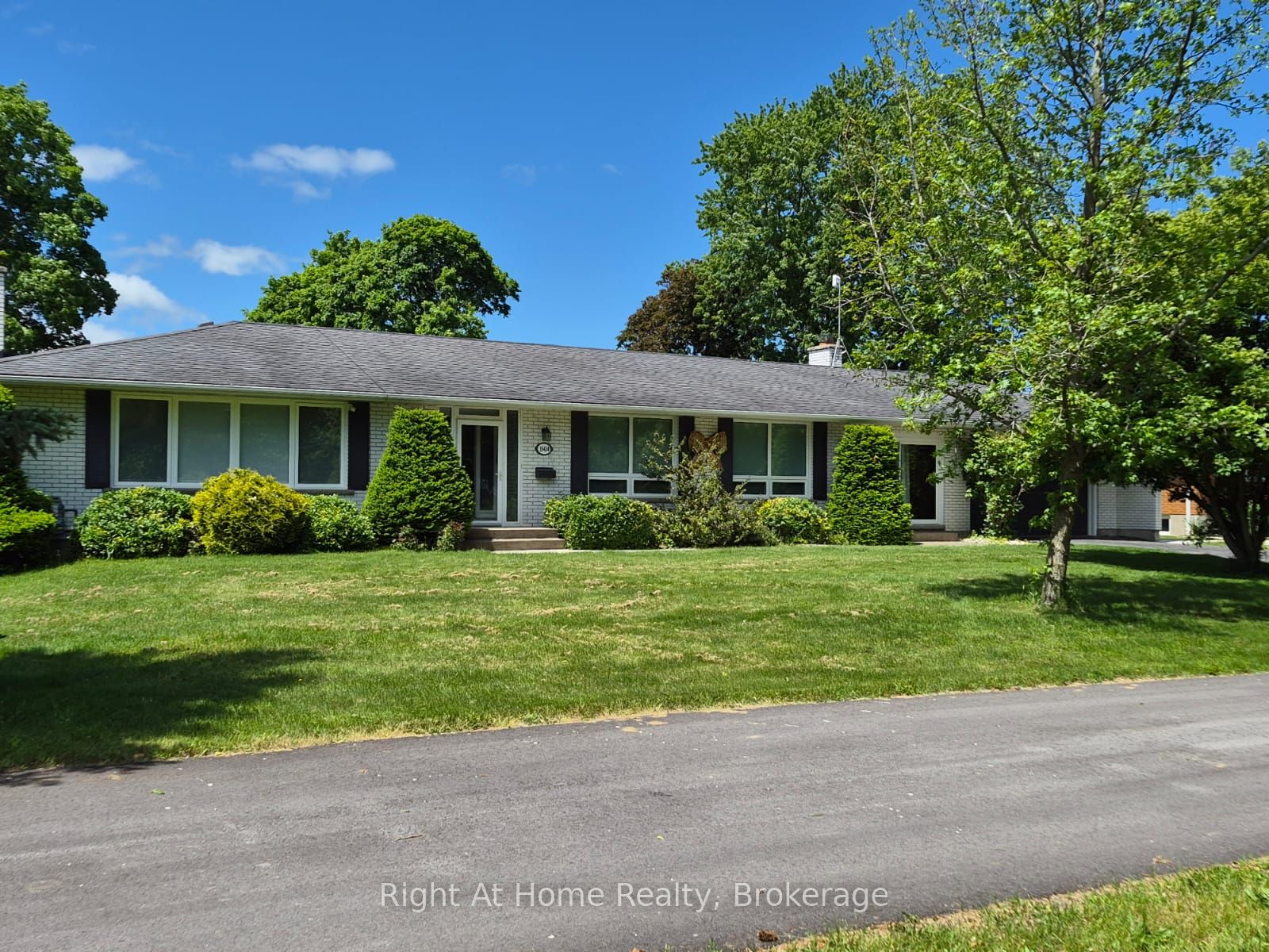 Listing 129803 Image
