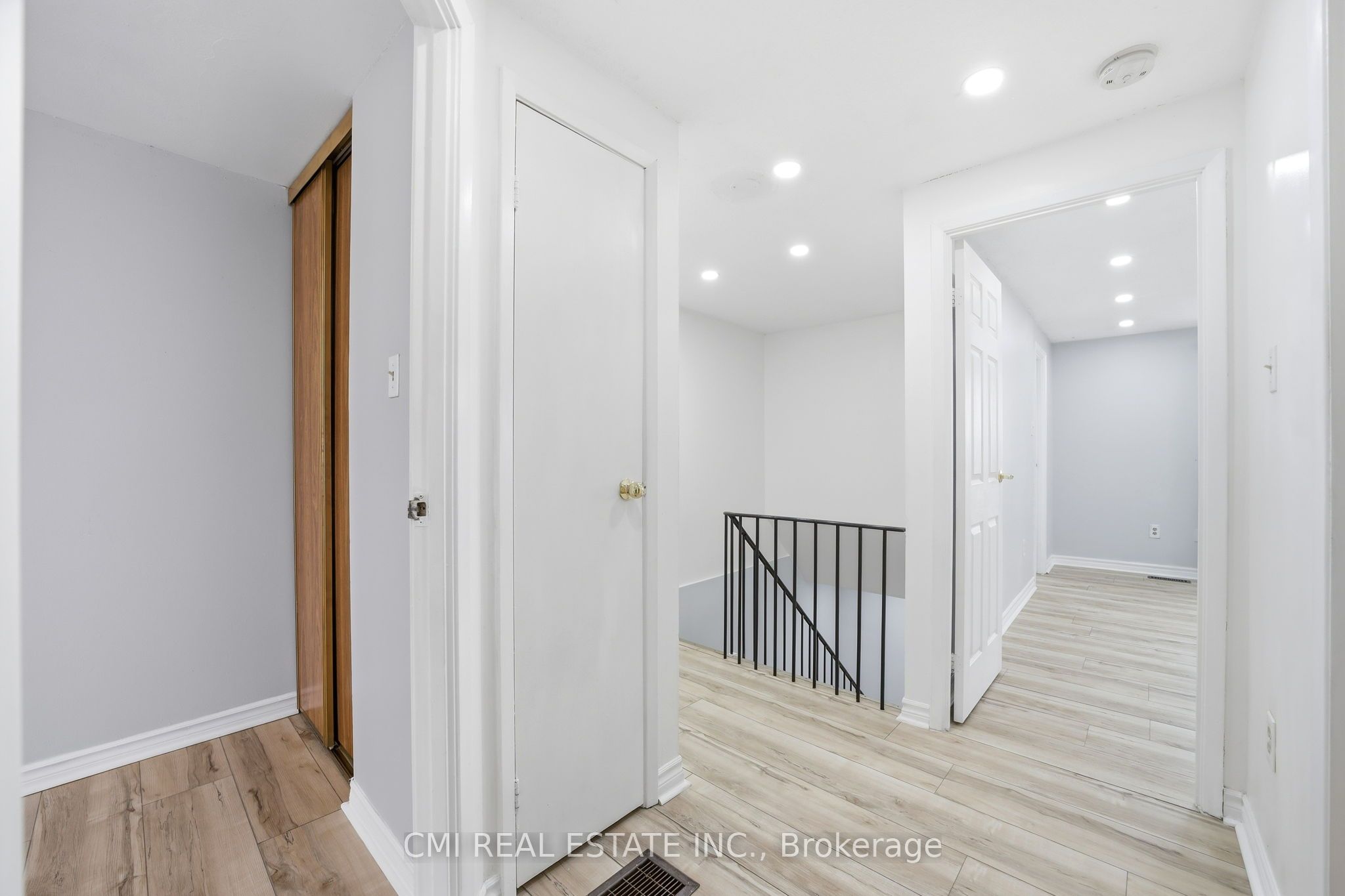 Listing 102013 Image