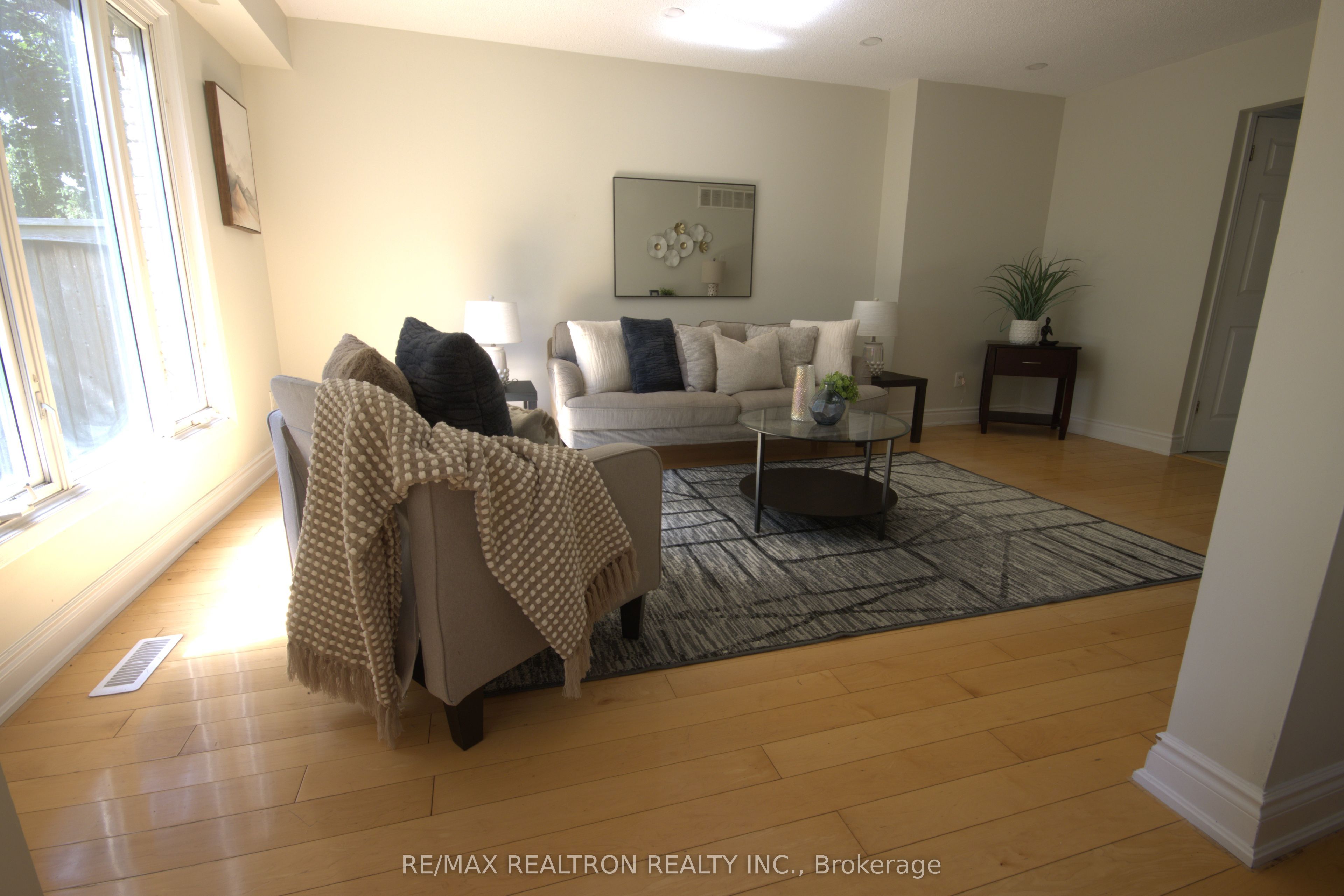 Listing 209662 Image