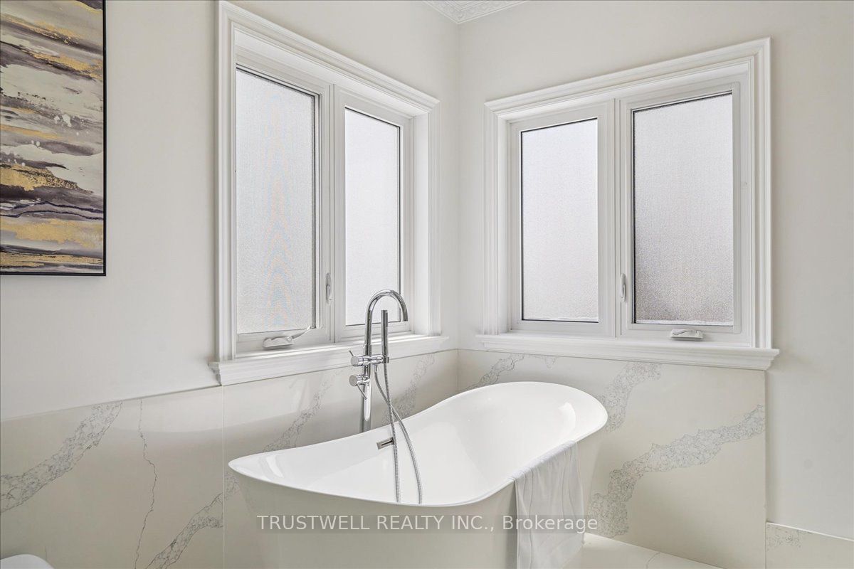 Listing 84684 Image