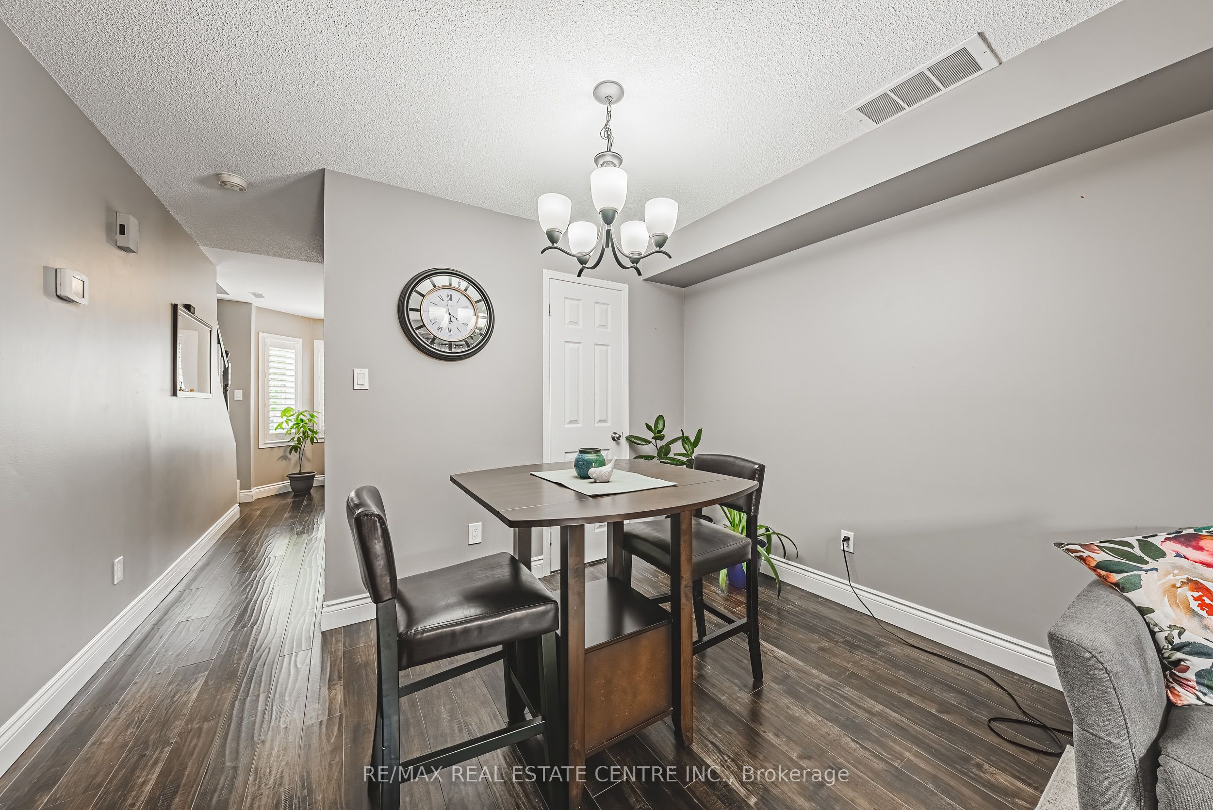 Listing 89501 Image