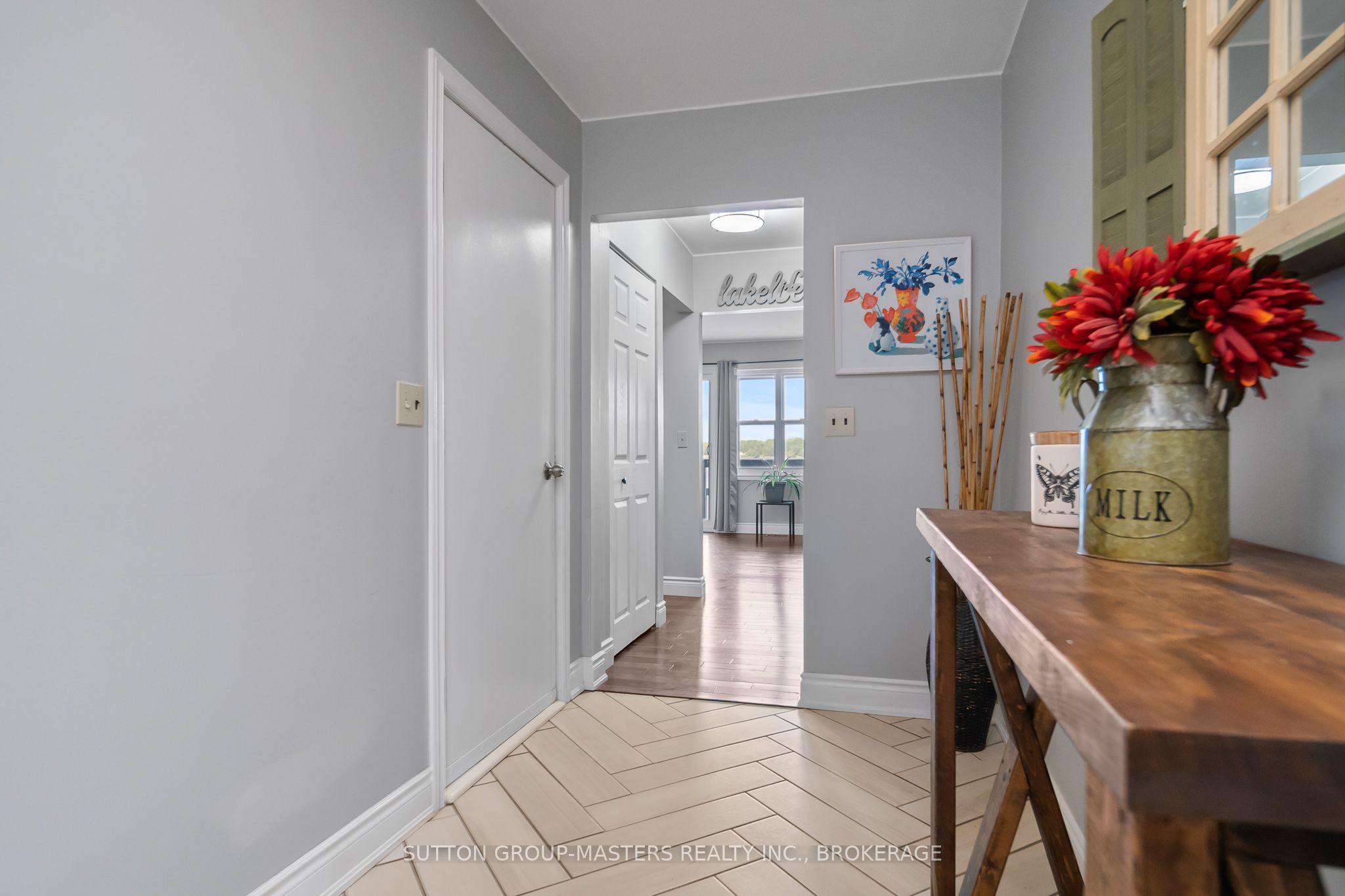 Listing 90305 Image