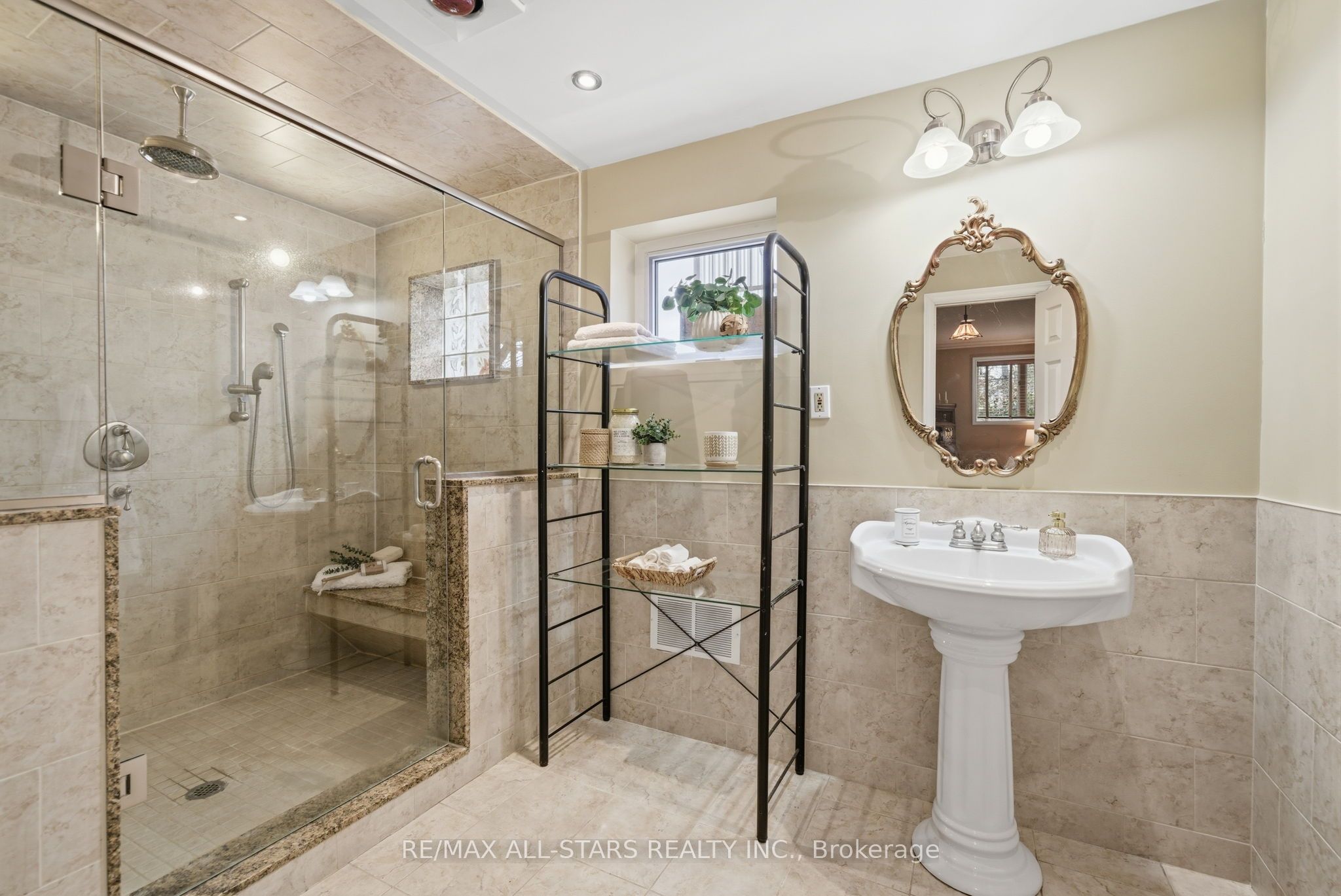 Listing 184328 Image