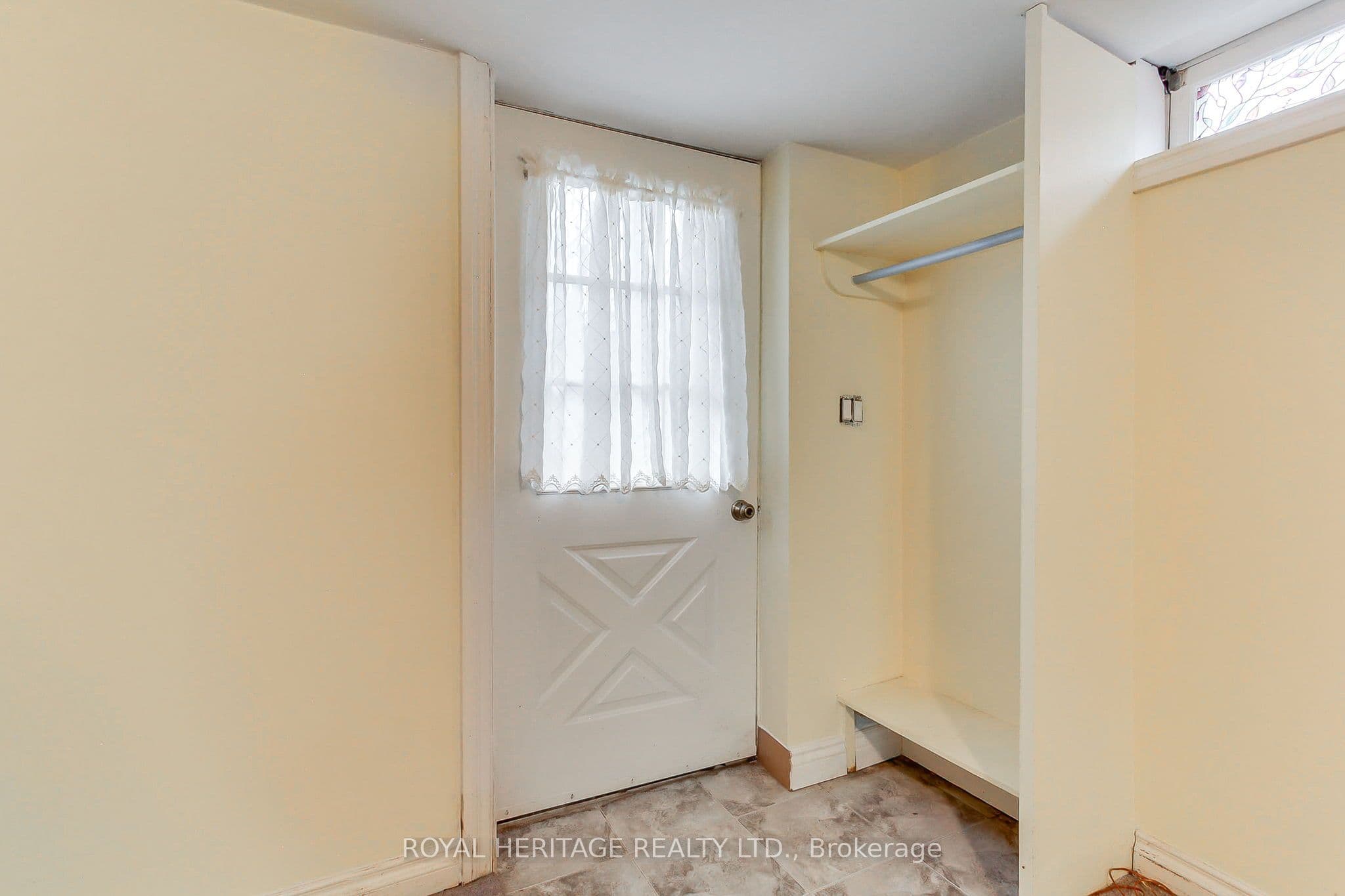 Listing 90250 Image