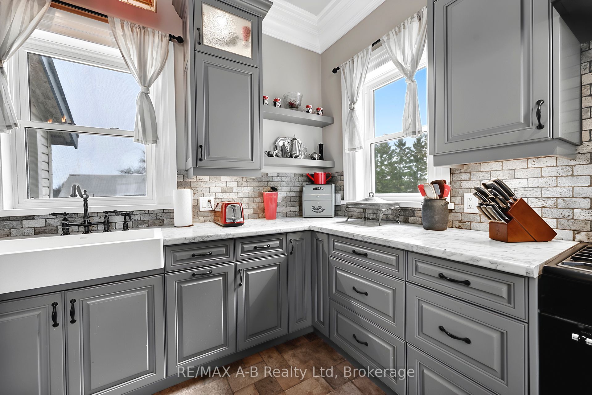 Listing 61591 Image