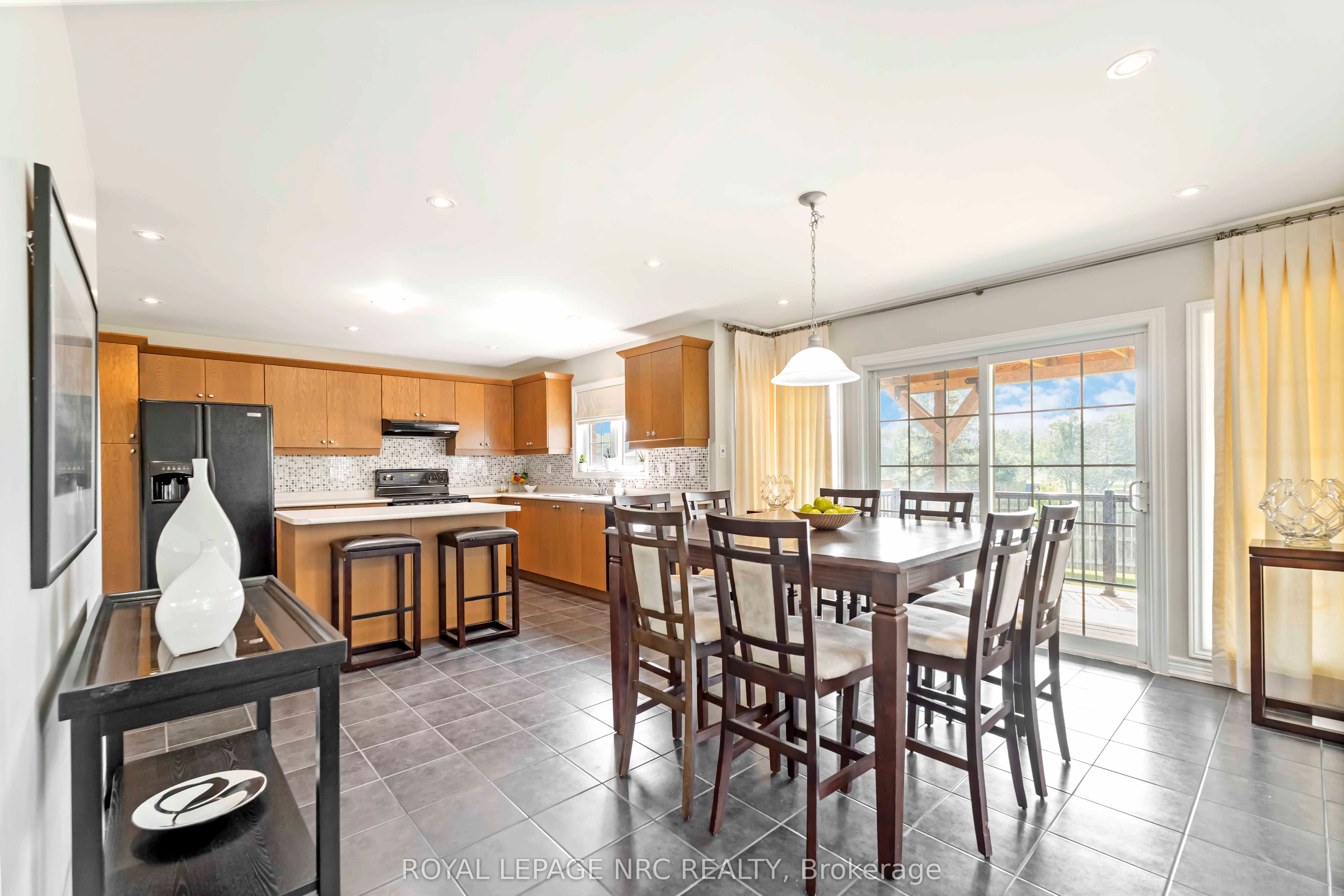Listing 210486 Image