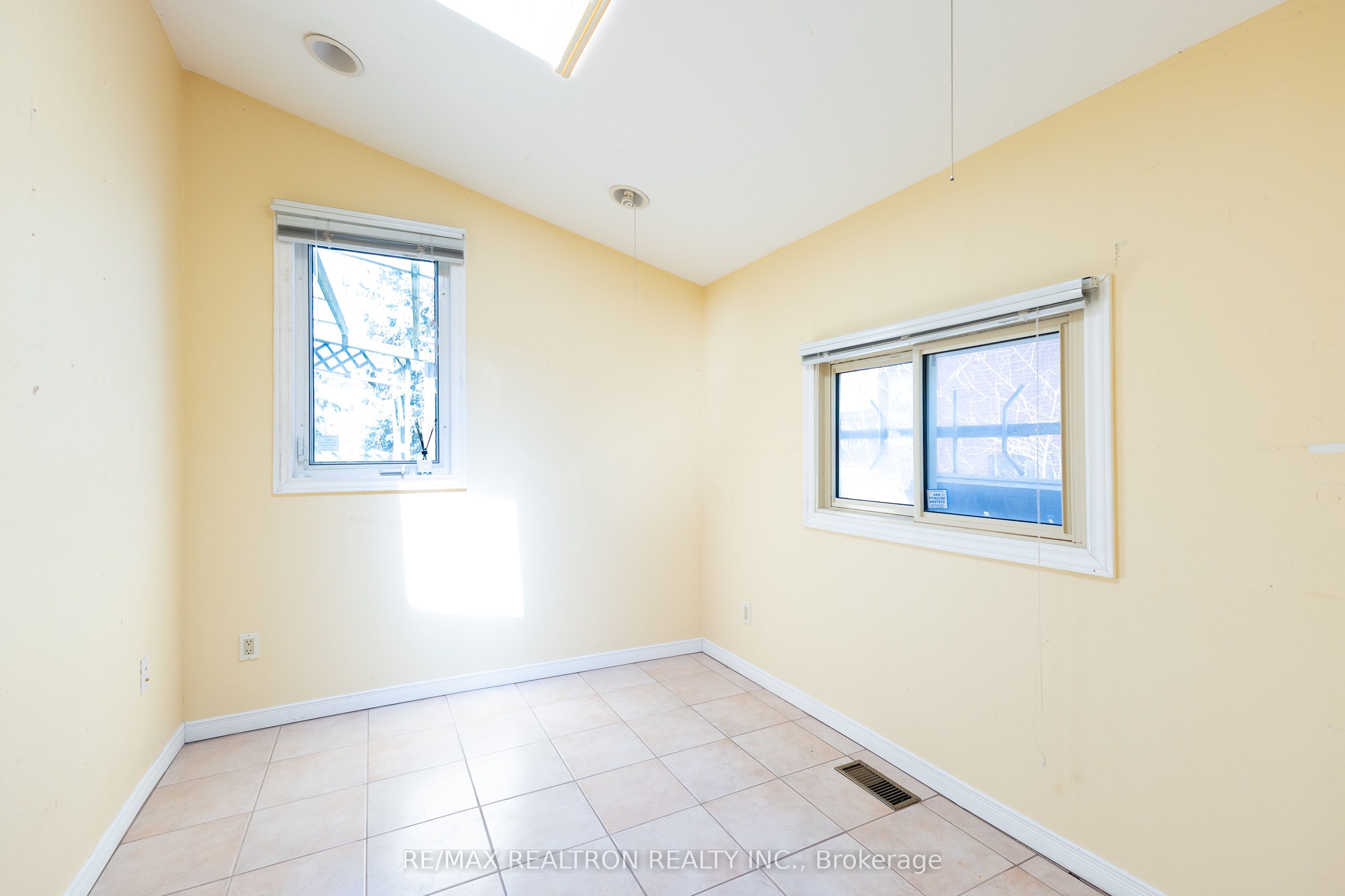 Listing 36299 Image