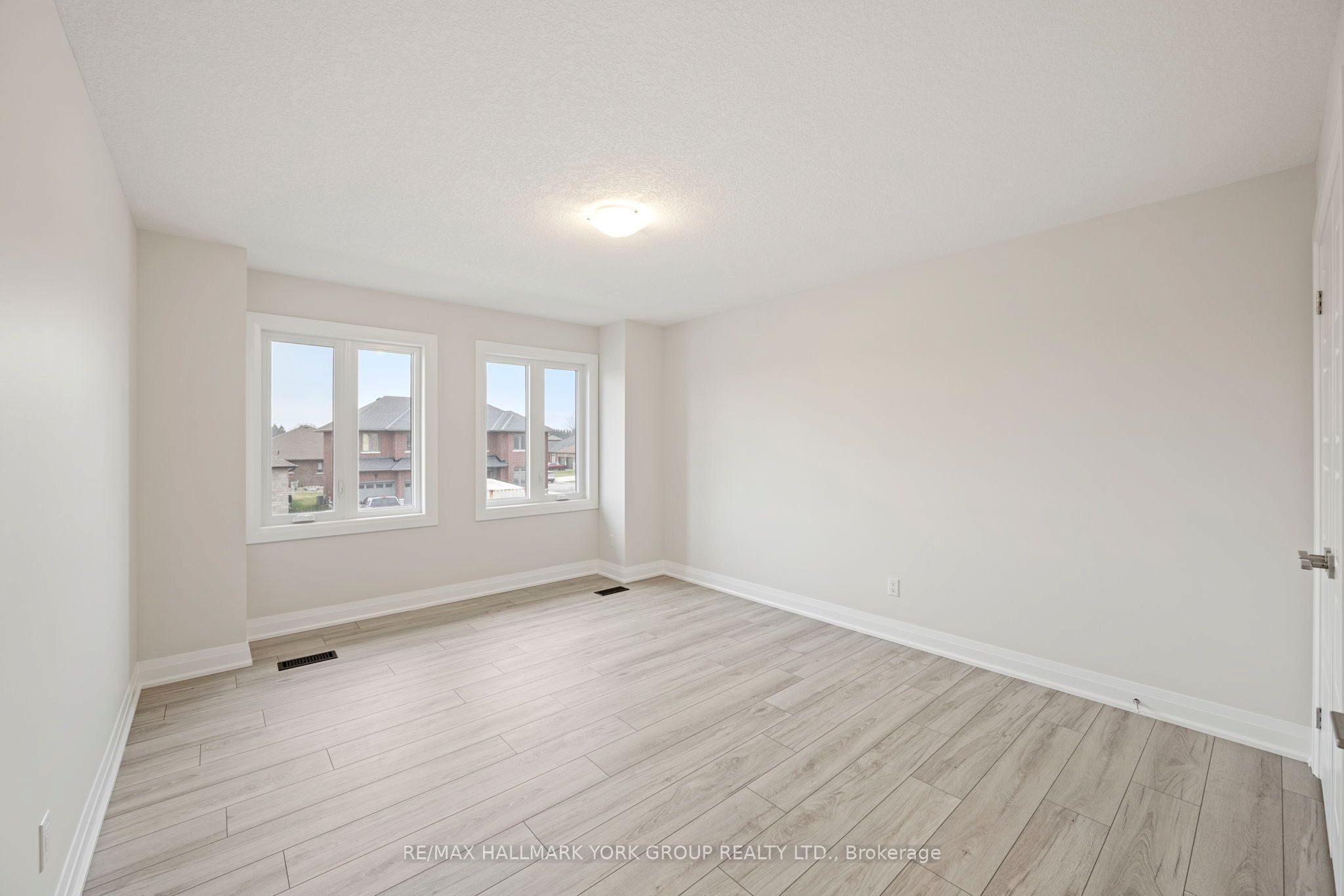Listing 138721 Image