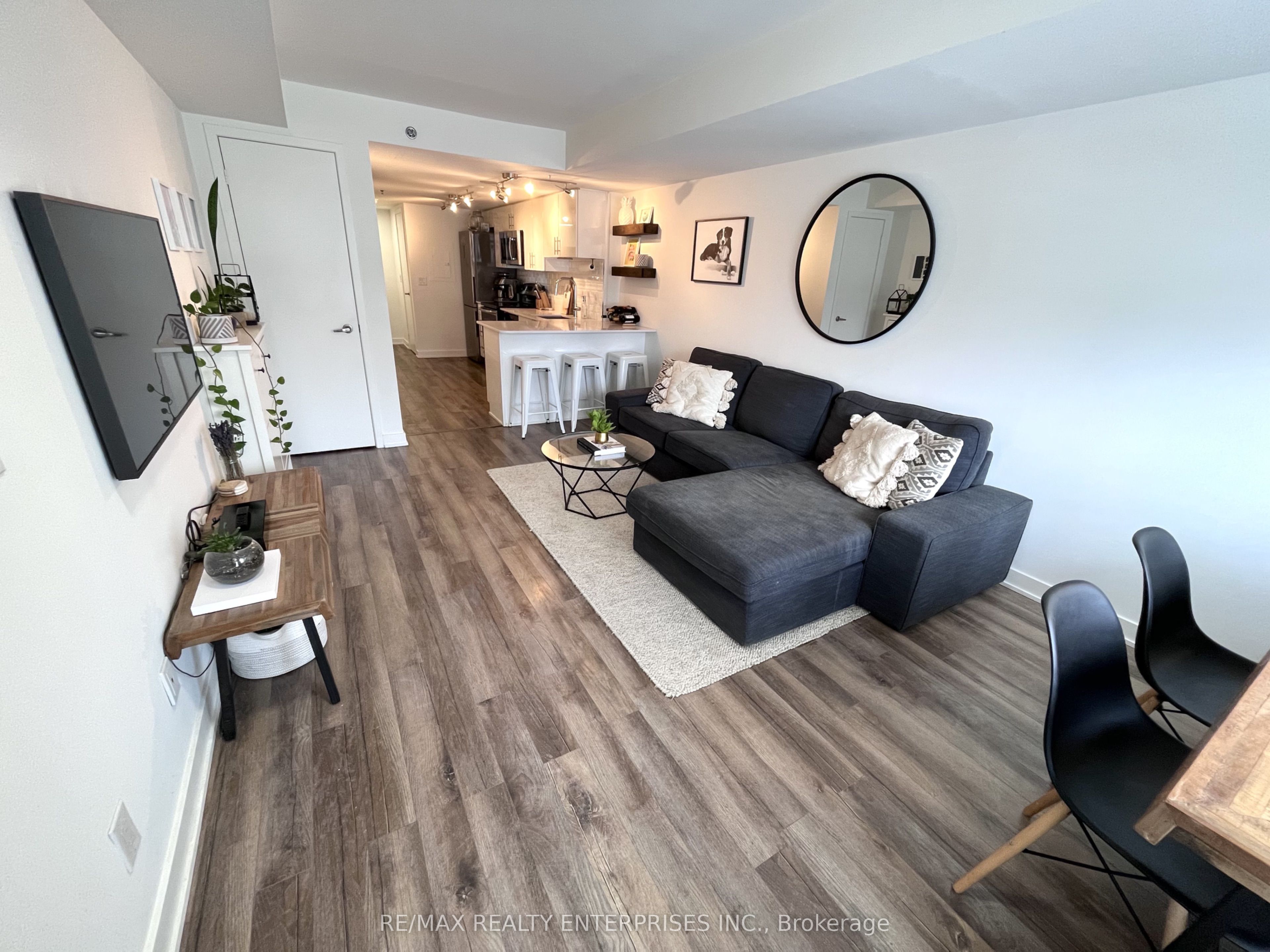 Listing 36045 Image