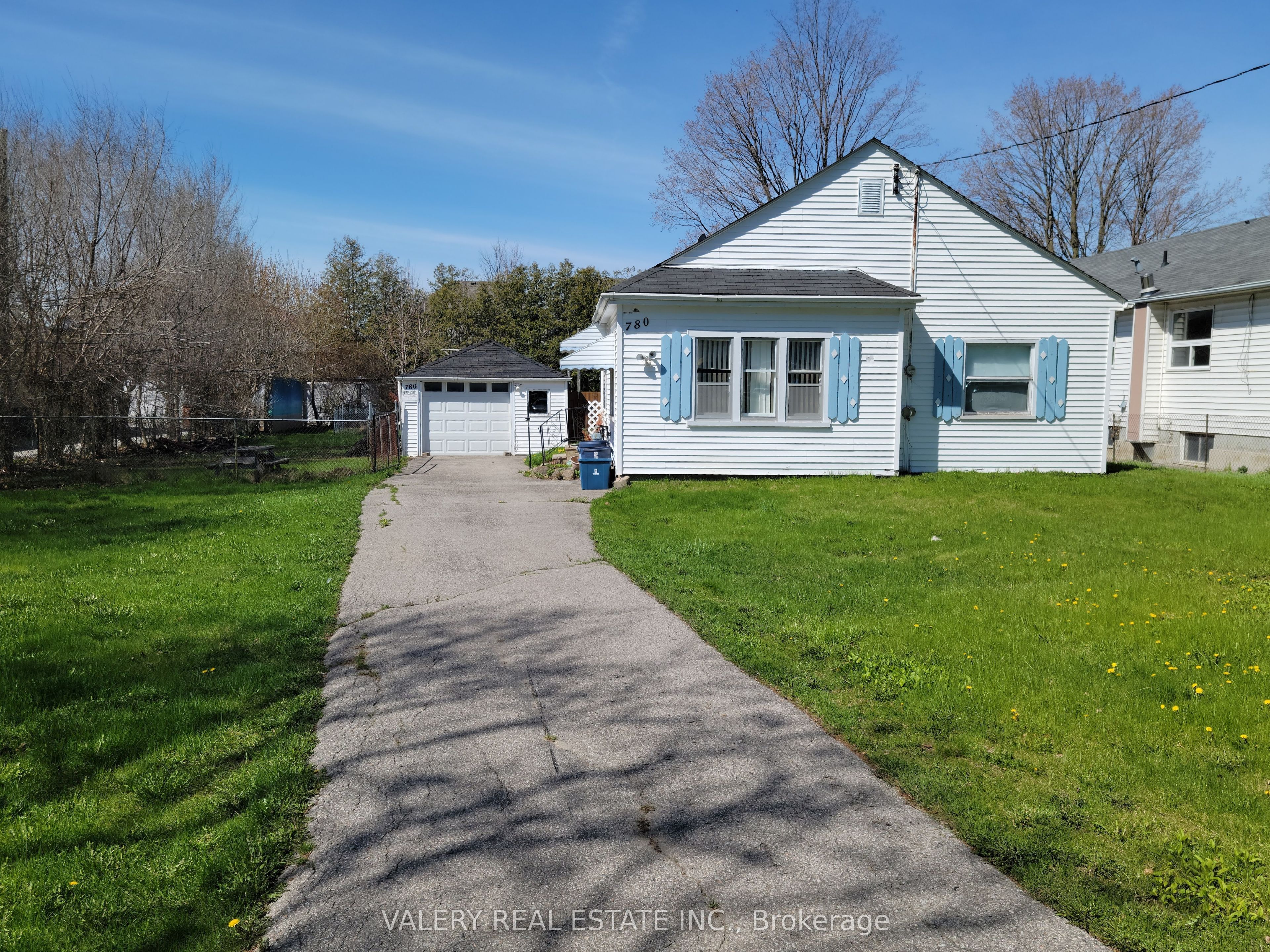 Listing 220001 Image