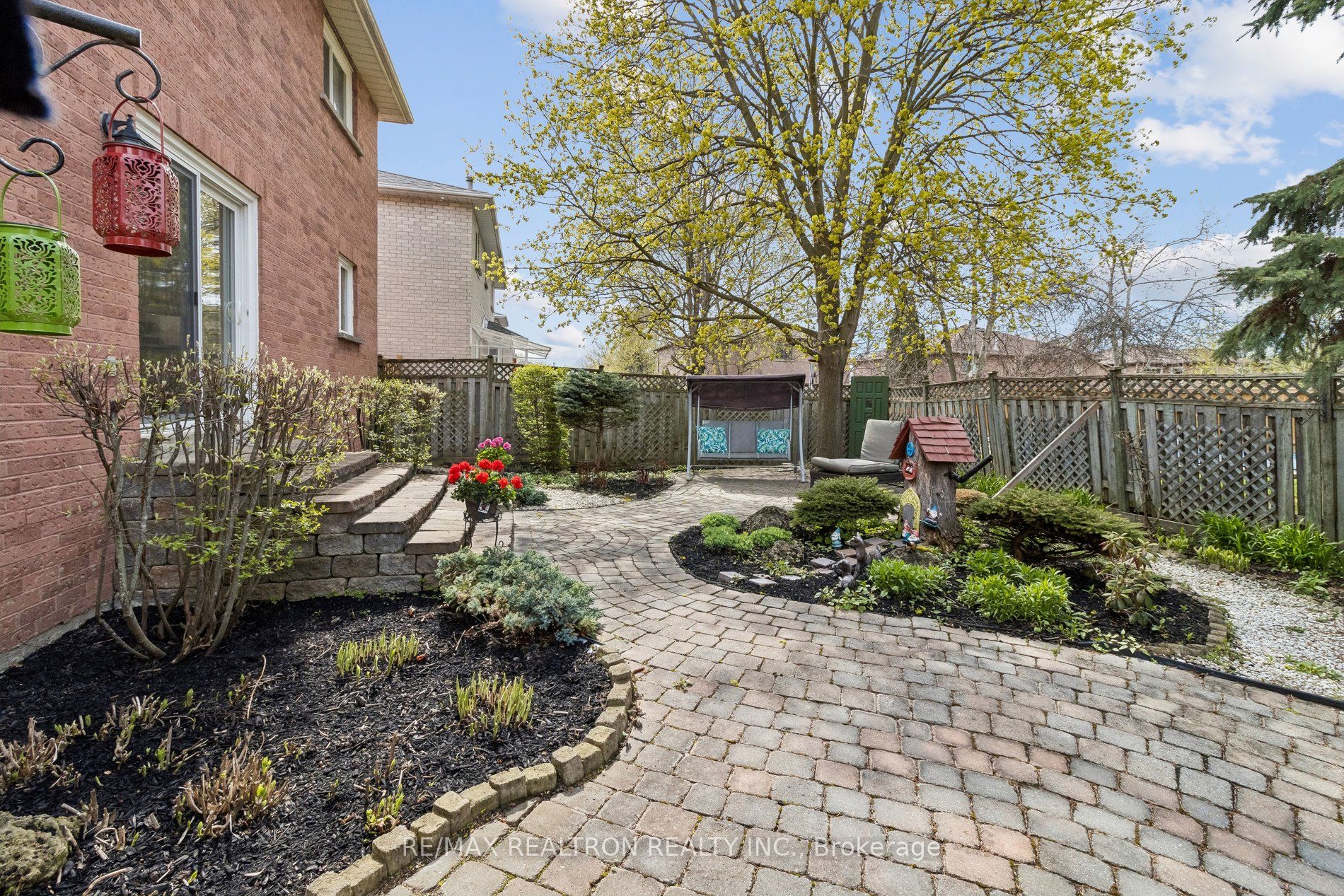 Listing 44155 Image