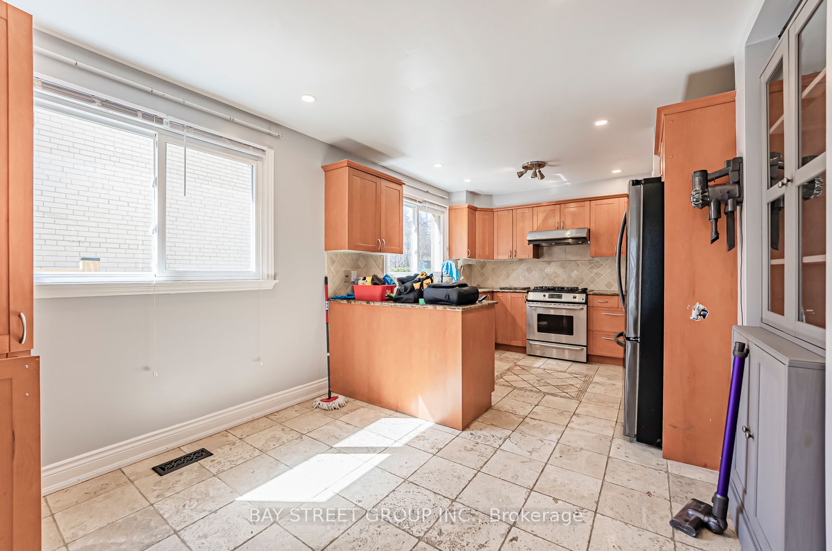 Listing 65122 Image