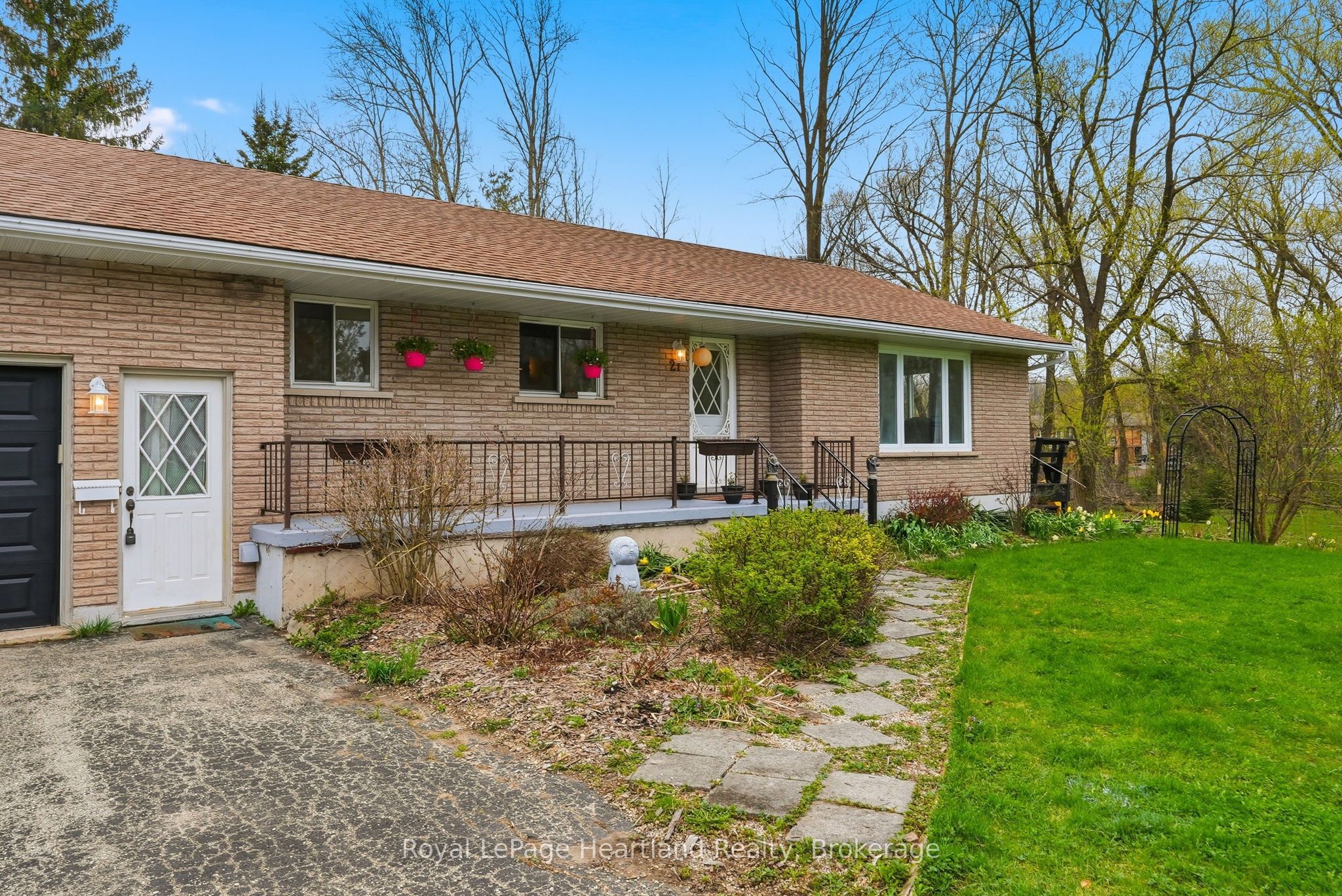 Listing 217886 Image