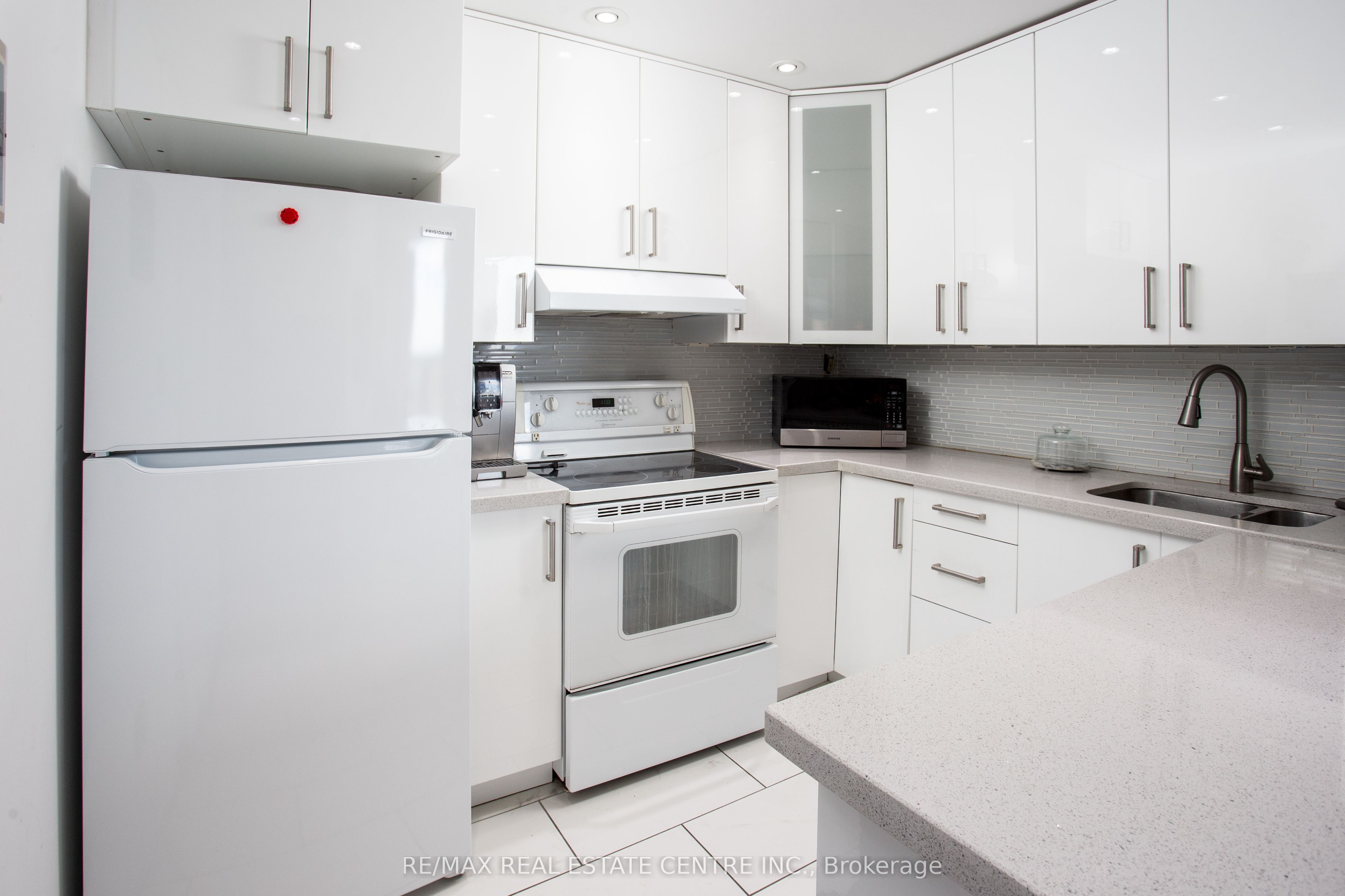 Listing 218723 Image