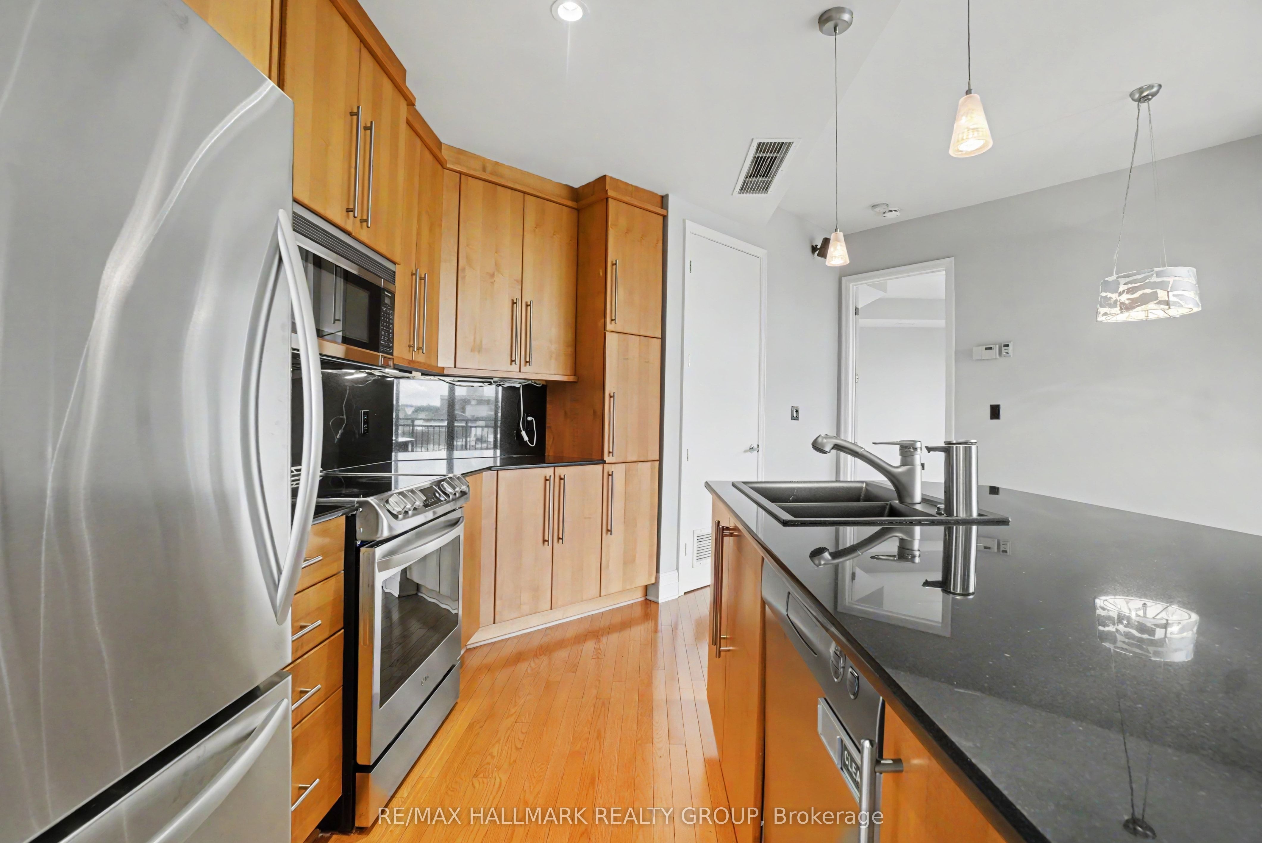 Listing 141216 Image