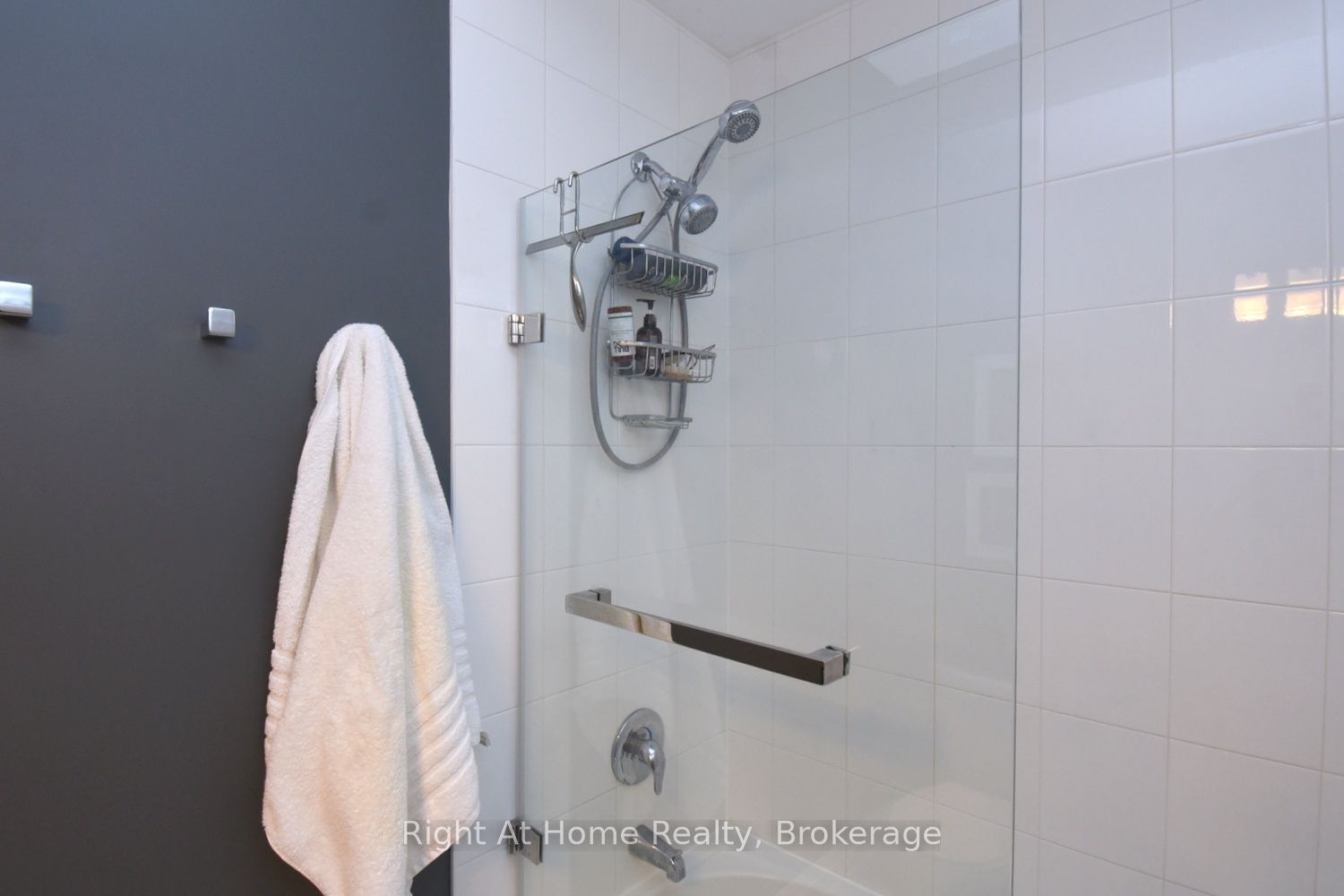 Listing 190110 Image