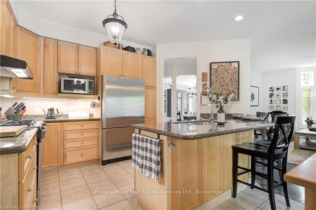 Listing 38120 Image