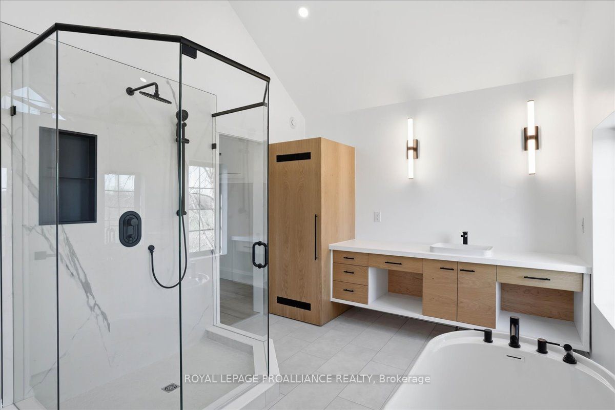 Listing 64022 Image