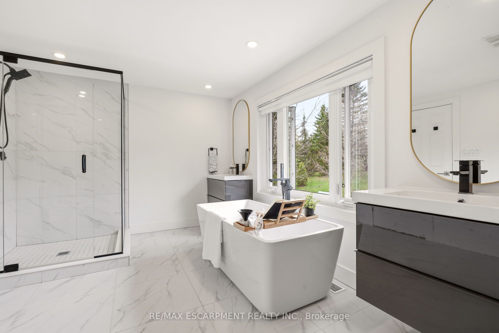 Listing 62844 Image