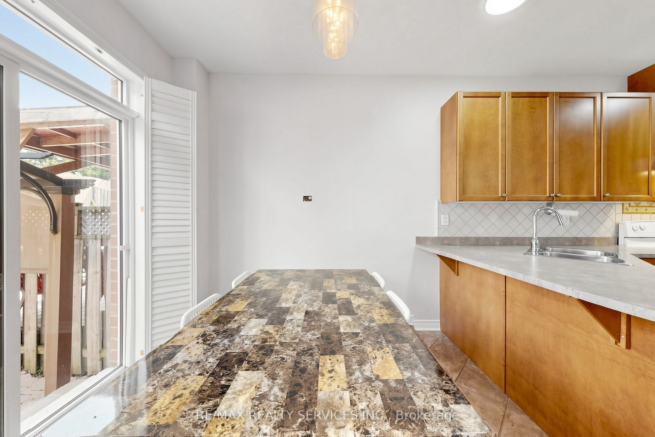 Listing 243617 Image