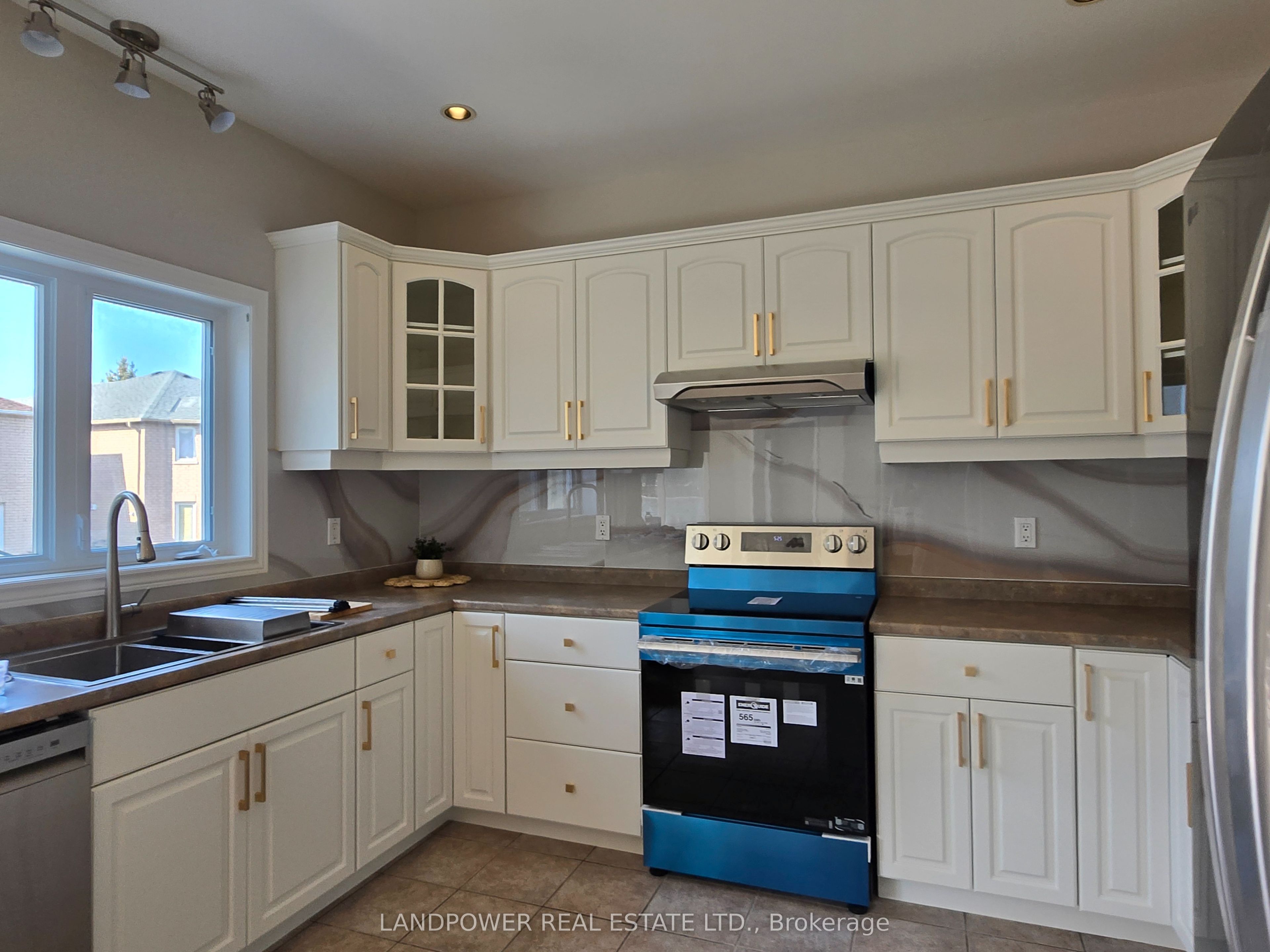 Listing 85818 Image