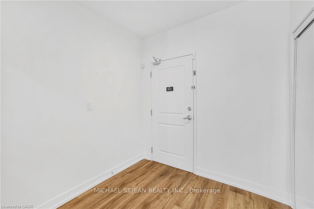 Listing 102217 Image